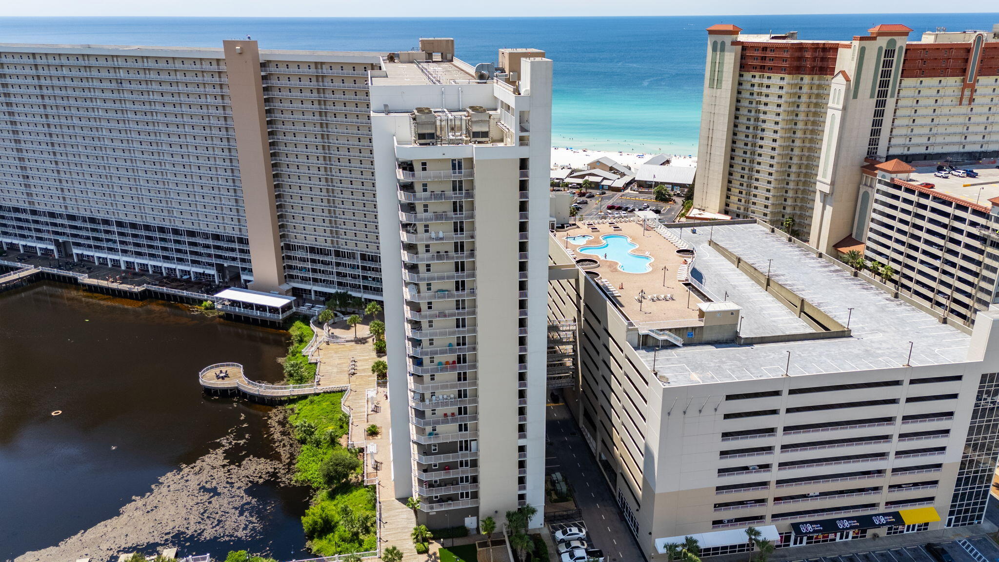 Laketown Wharf Phase II - Residential