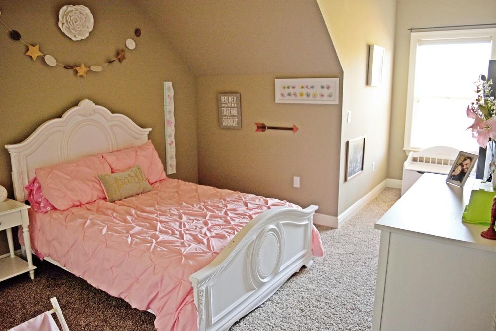 MILL CREEK FARMS - Residential