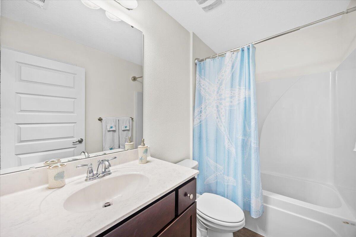 HOLLEY BY THE SEA - Residential