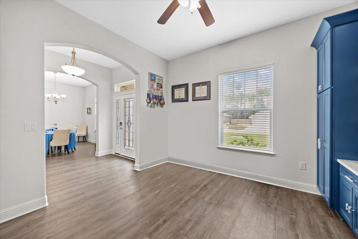 HOLLEY BY THE SEA - Residential