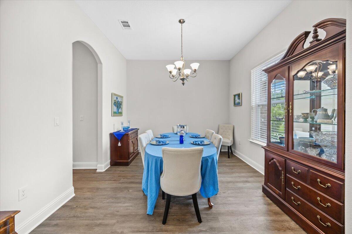 HOLLEY BY THE SEA - Residential