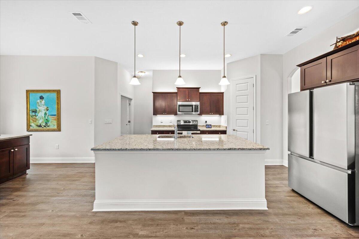 HOLLEY BY THE SEA - Residential