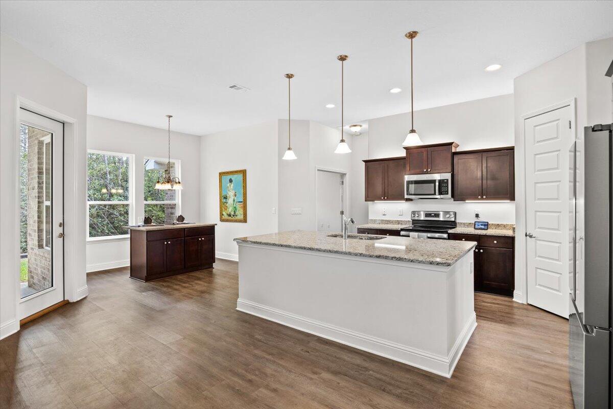 HOLLEY BY THE SEA - Residential