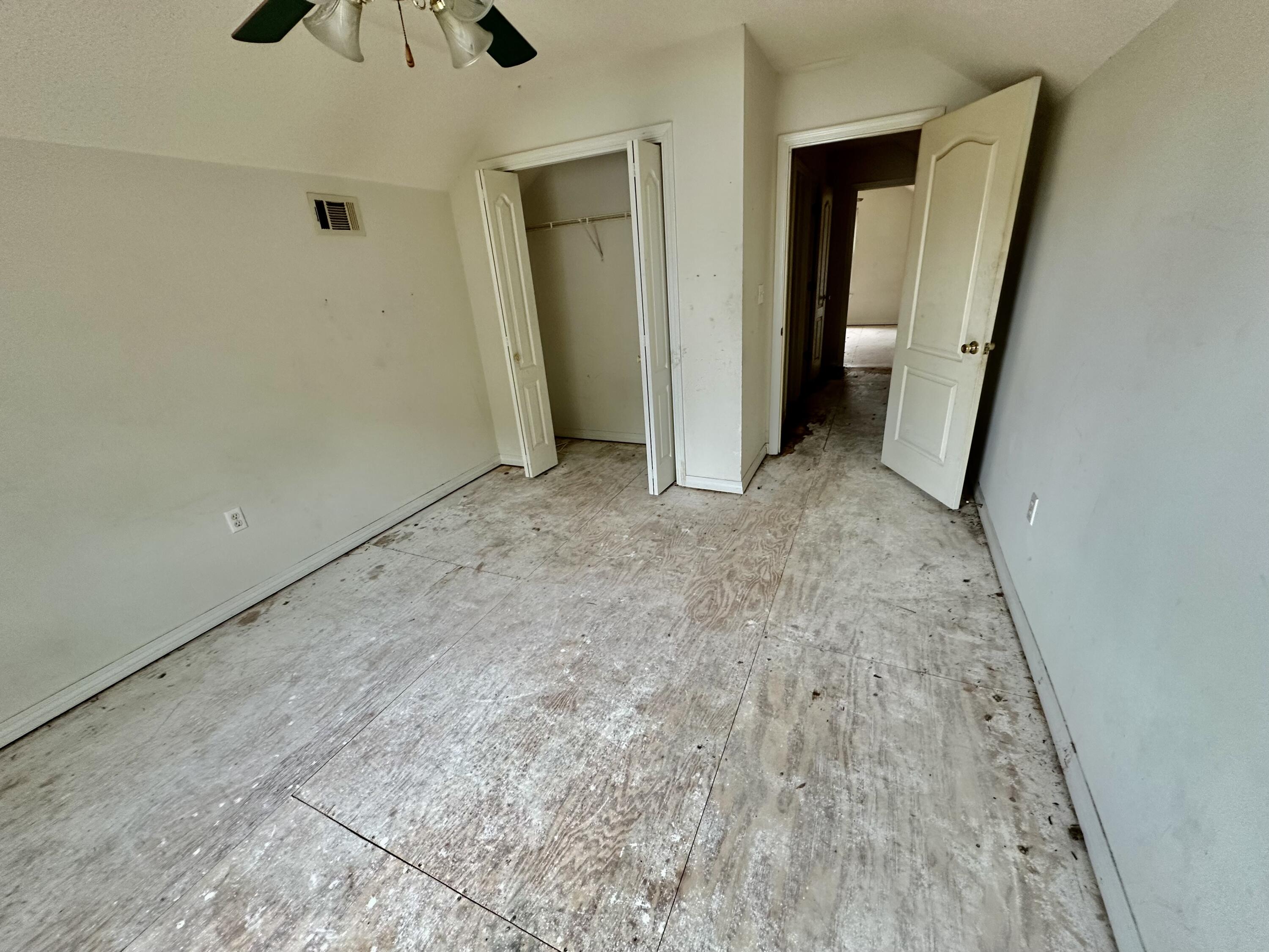 COUNTRYVIEW ESTATES 3RD ADDN - Residential