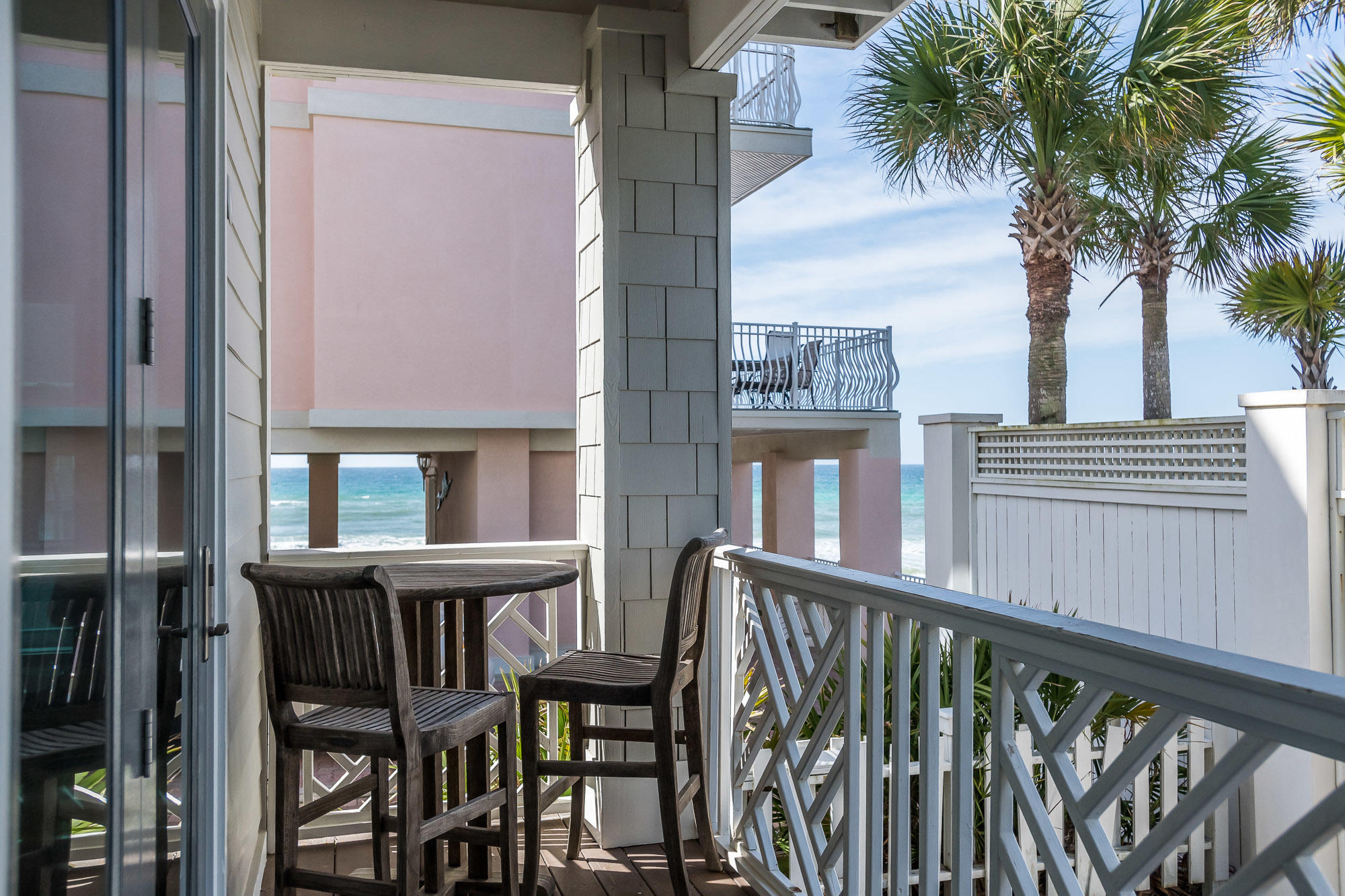 SUMMER'S EDGE - Residential