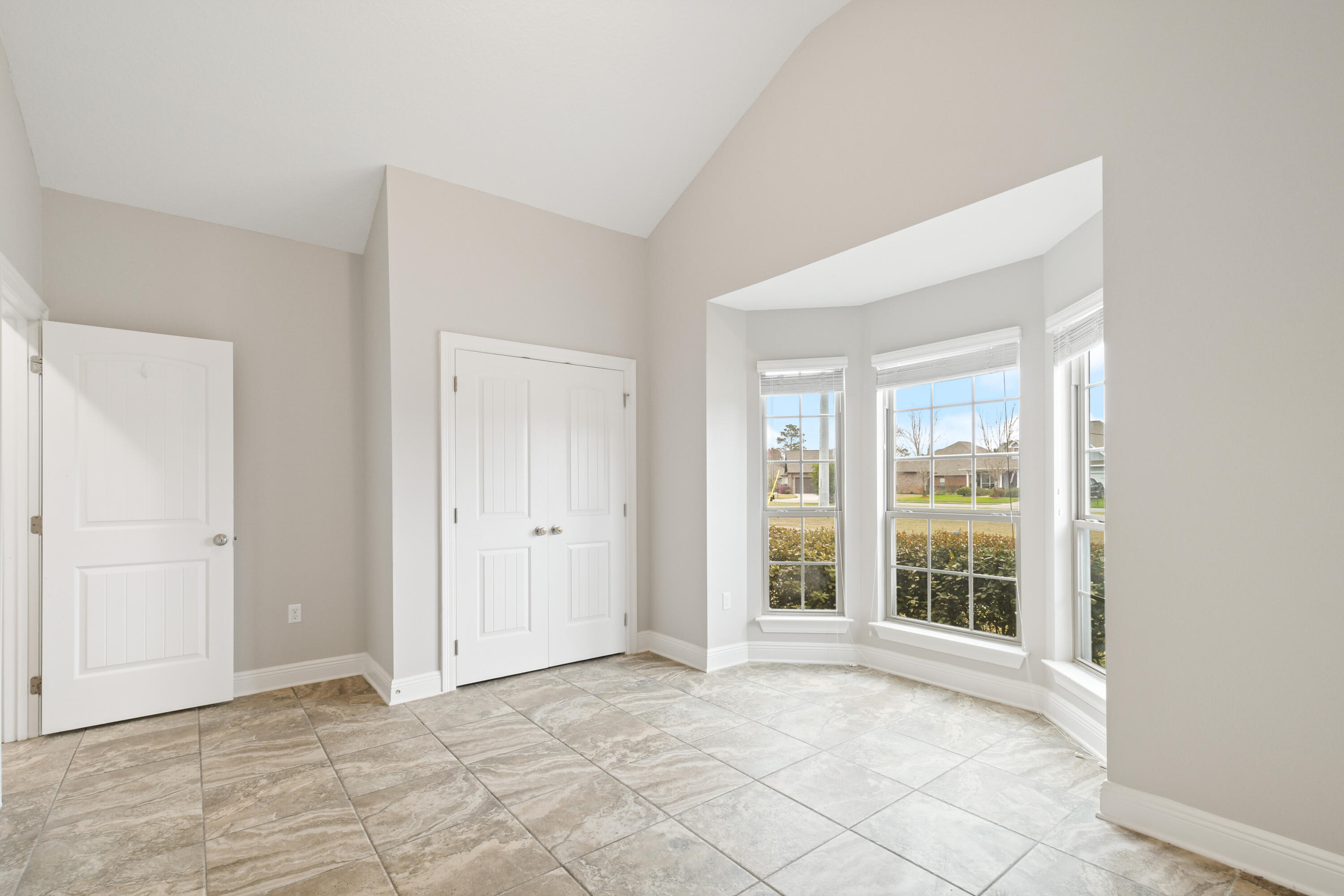 WHISPERING LAKE - Residential Lease