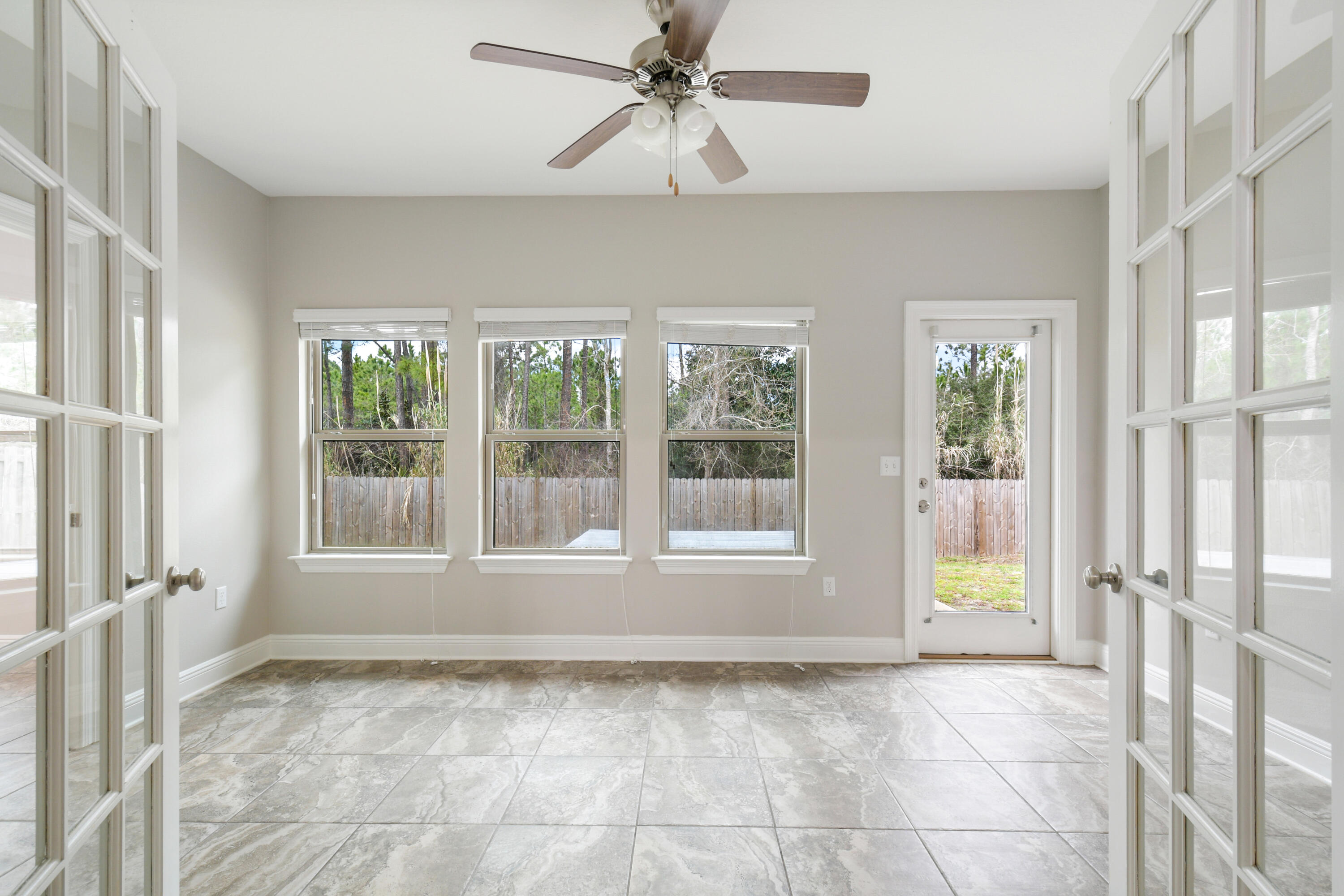 WHISPERING LAKE - Residential Lease