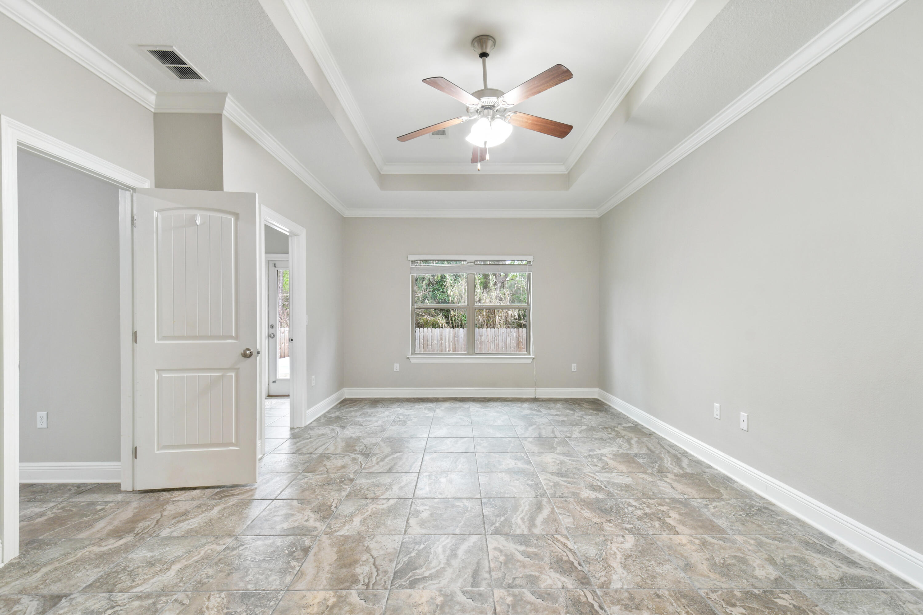 WHISPERING LAKE - Residential Lease