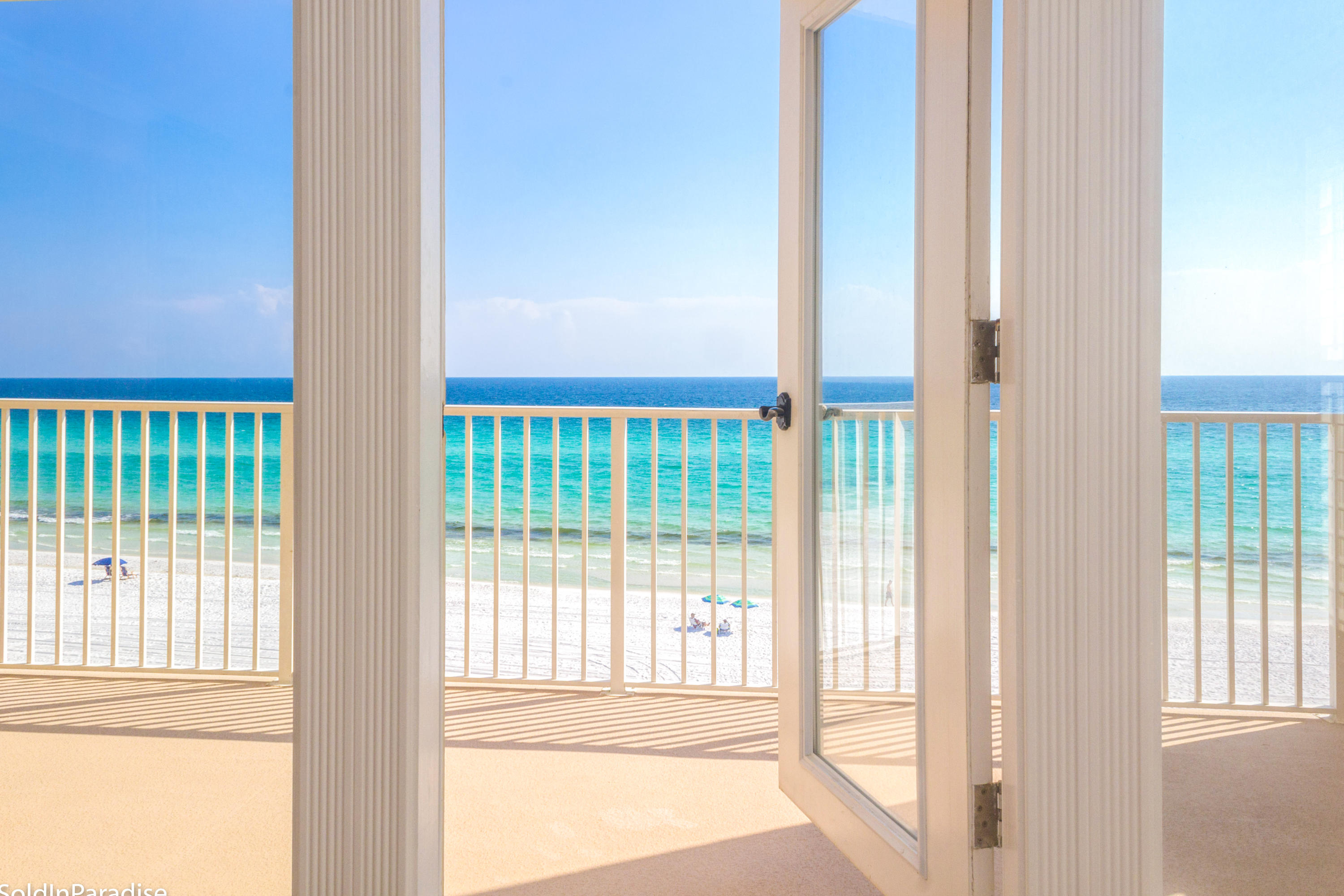 SANDSPUR CONDO - Residential