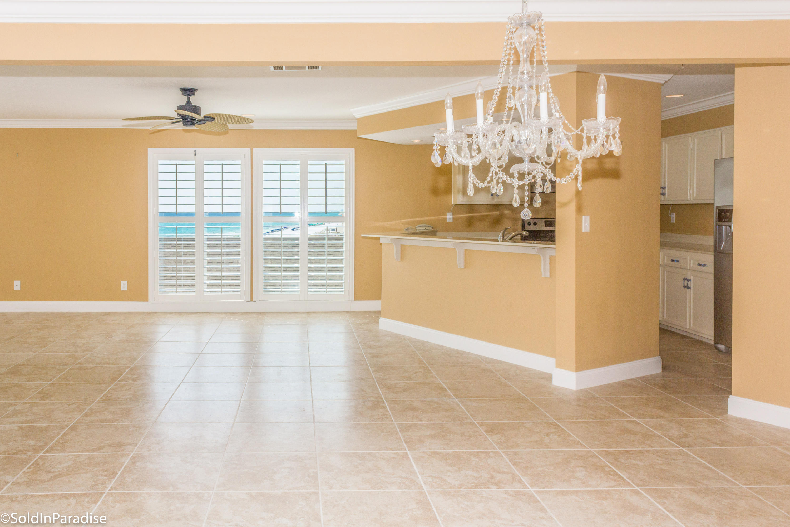 SANDSPUR CONDO - Residential