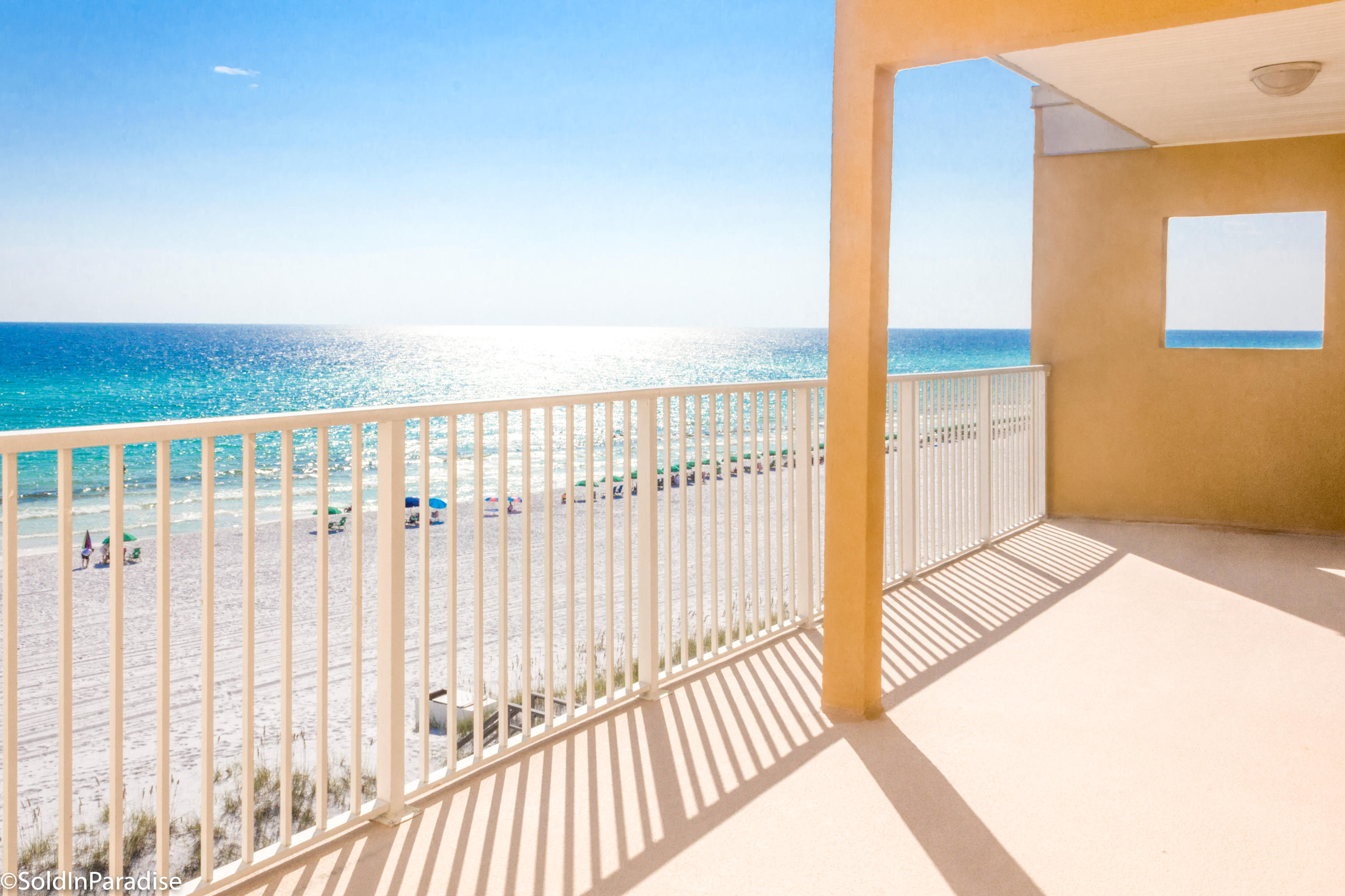 SANDSPUR CONDO - Residential