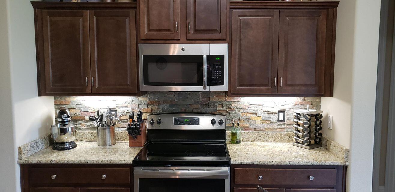 HOLLEY BY THE SEA - Residential Lease