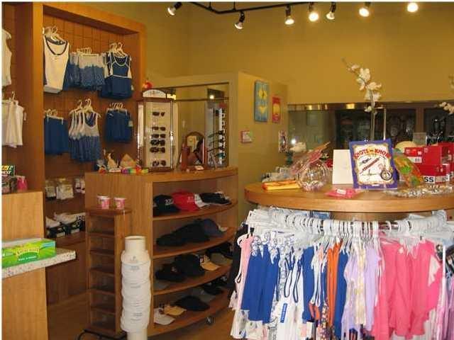 TIDES AT TOPS'L - Residential