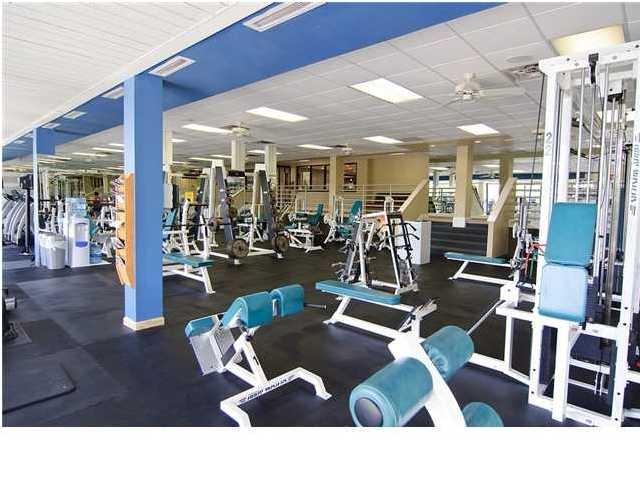 TIDES AT TOPS'L - Residential