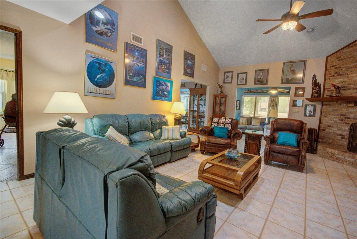 SOUTHWIND - Residential