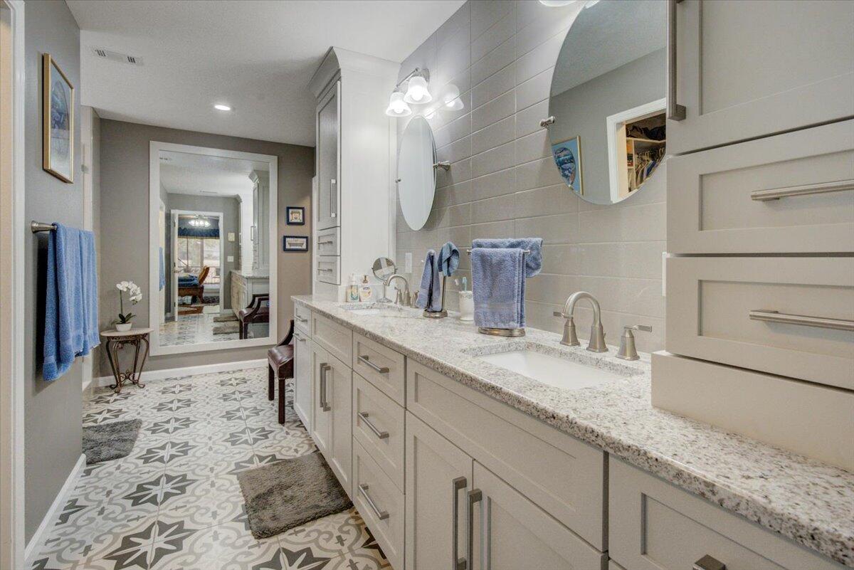 SOUTHWIND - Residential