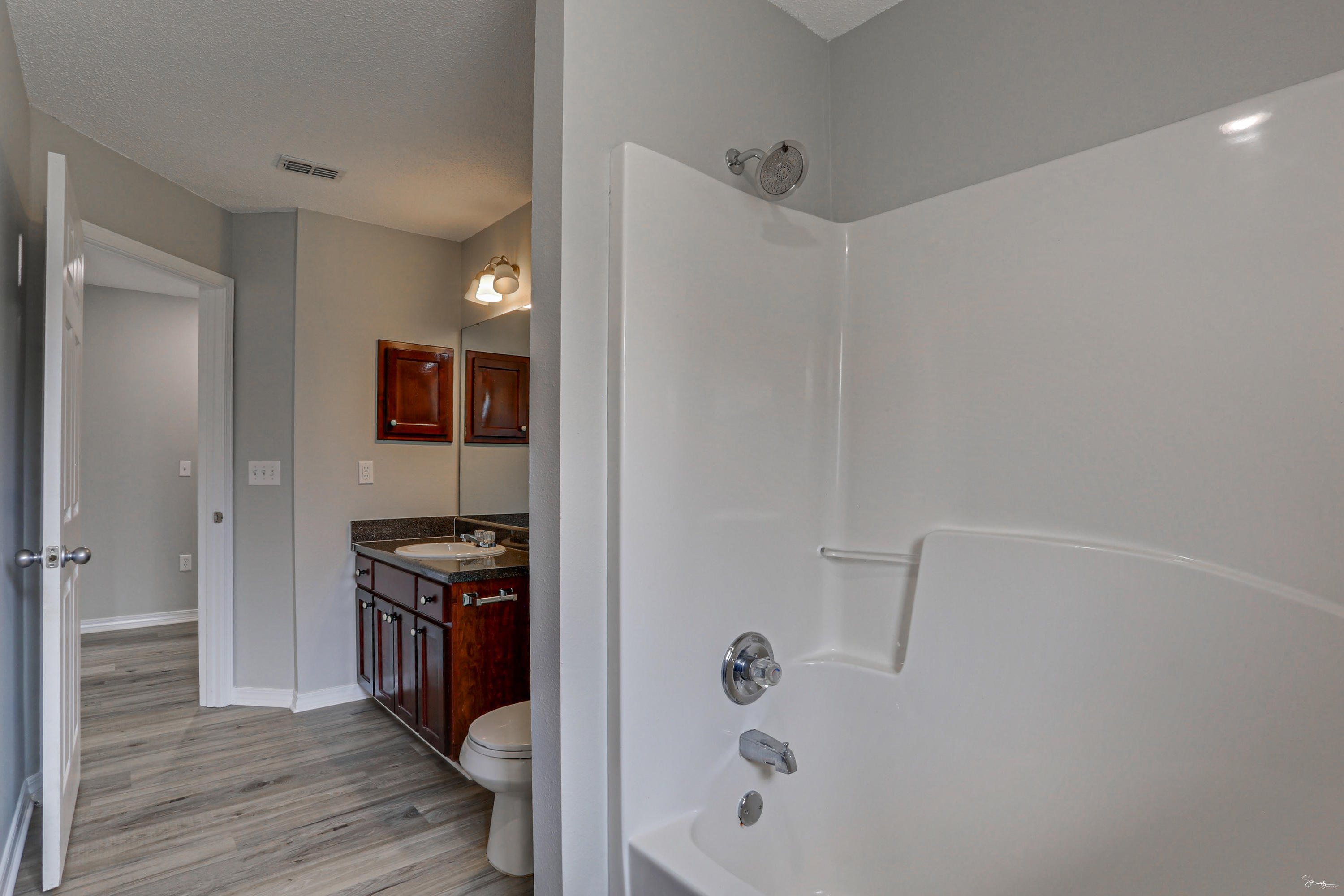 IRON GATE - Residential