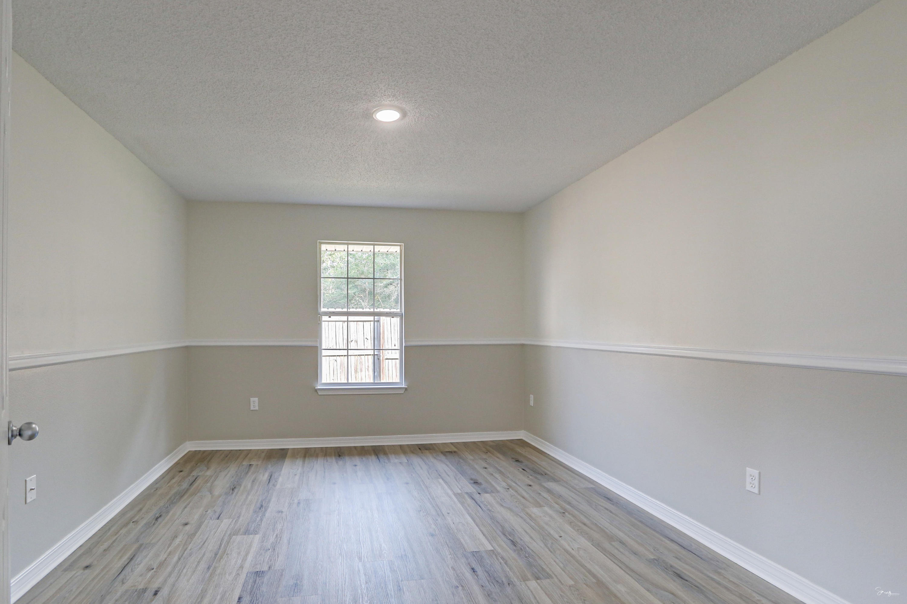 IRON GATE - Residential