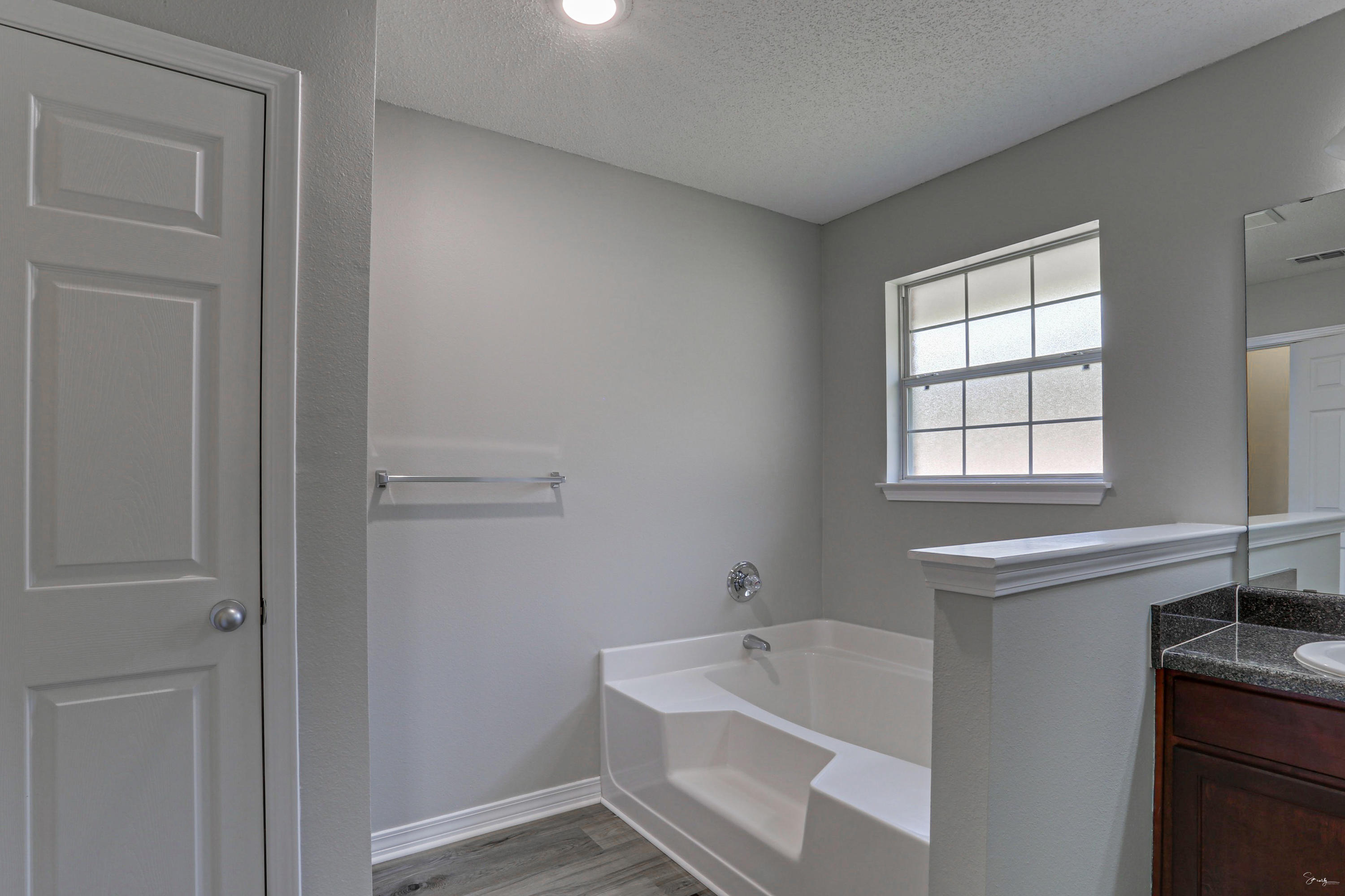 IRON GATE - Residential