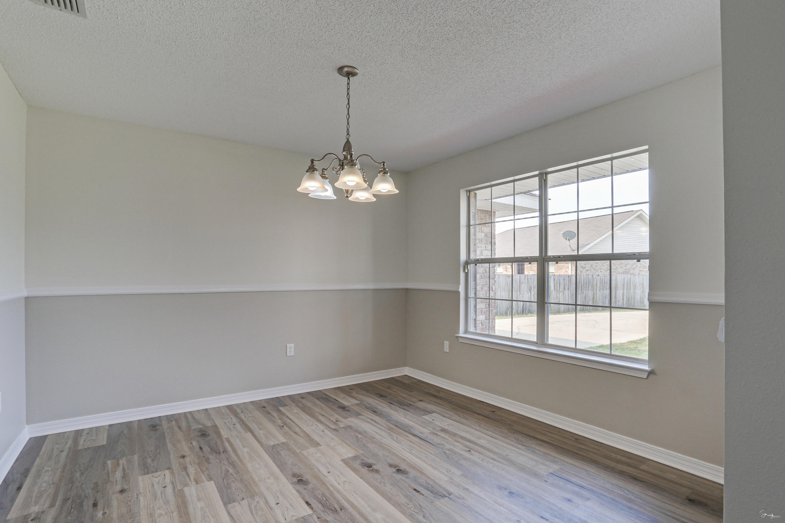 IRON GATE - Residential