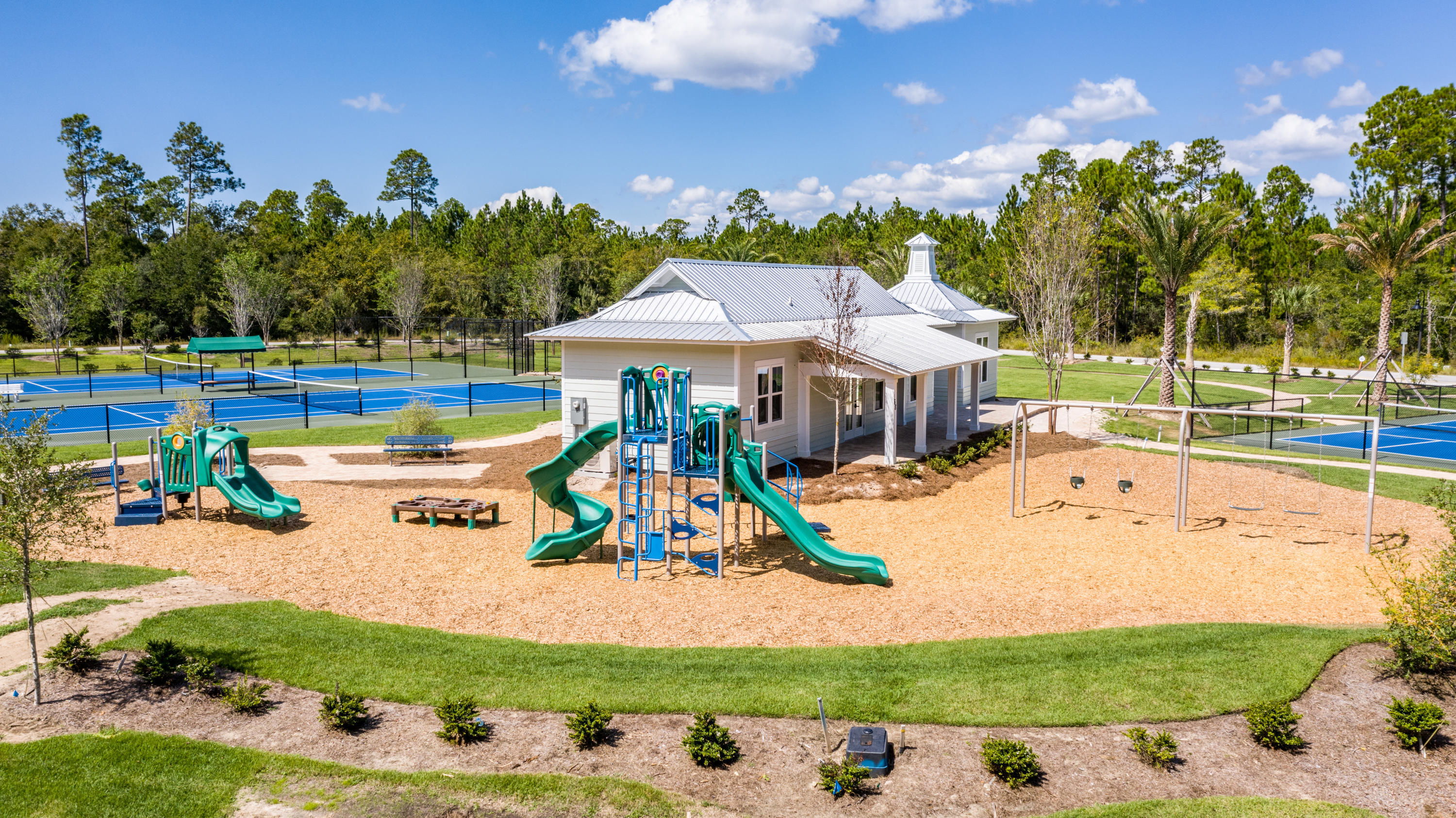 BEAR CREEK COTTAGES - Residential