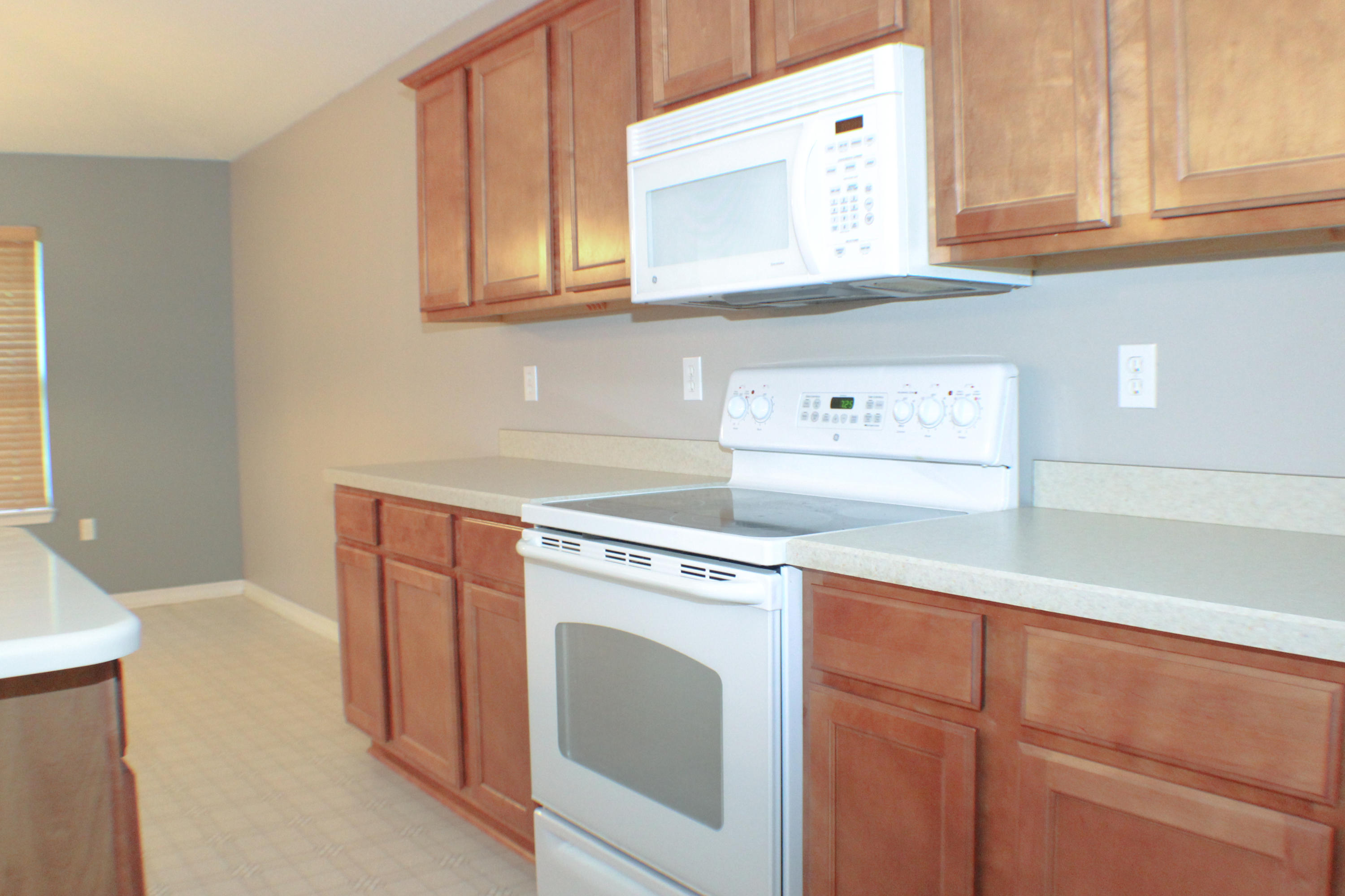 COUNTRYWOOD ESTATES - Residential