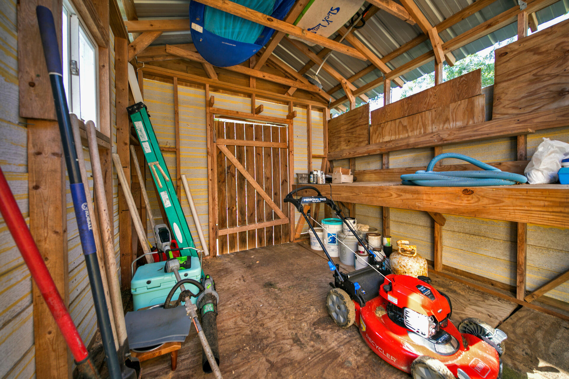 MAGNOLIA BEACH - Residential