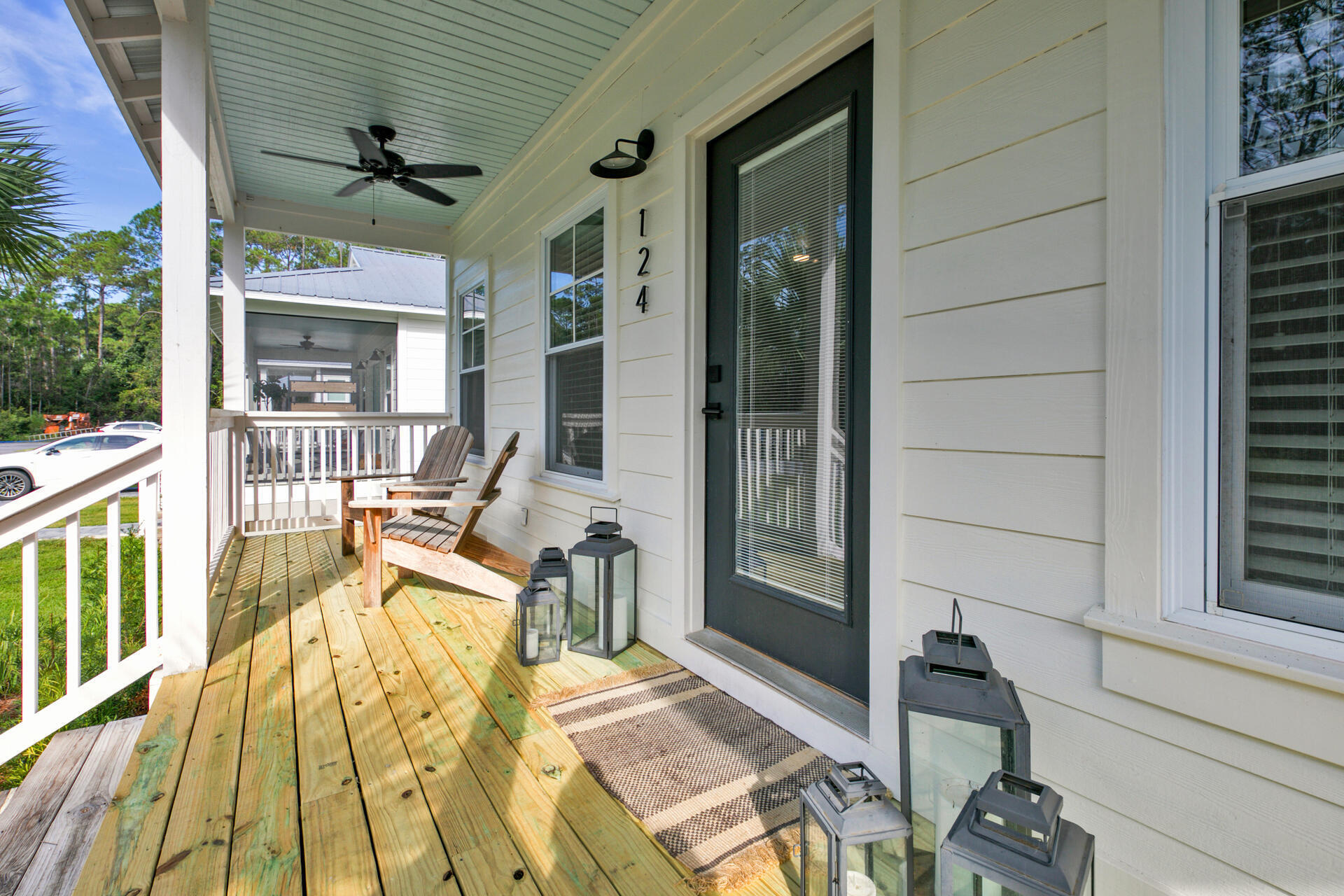 MAGNOLIA BEACH - Residential