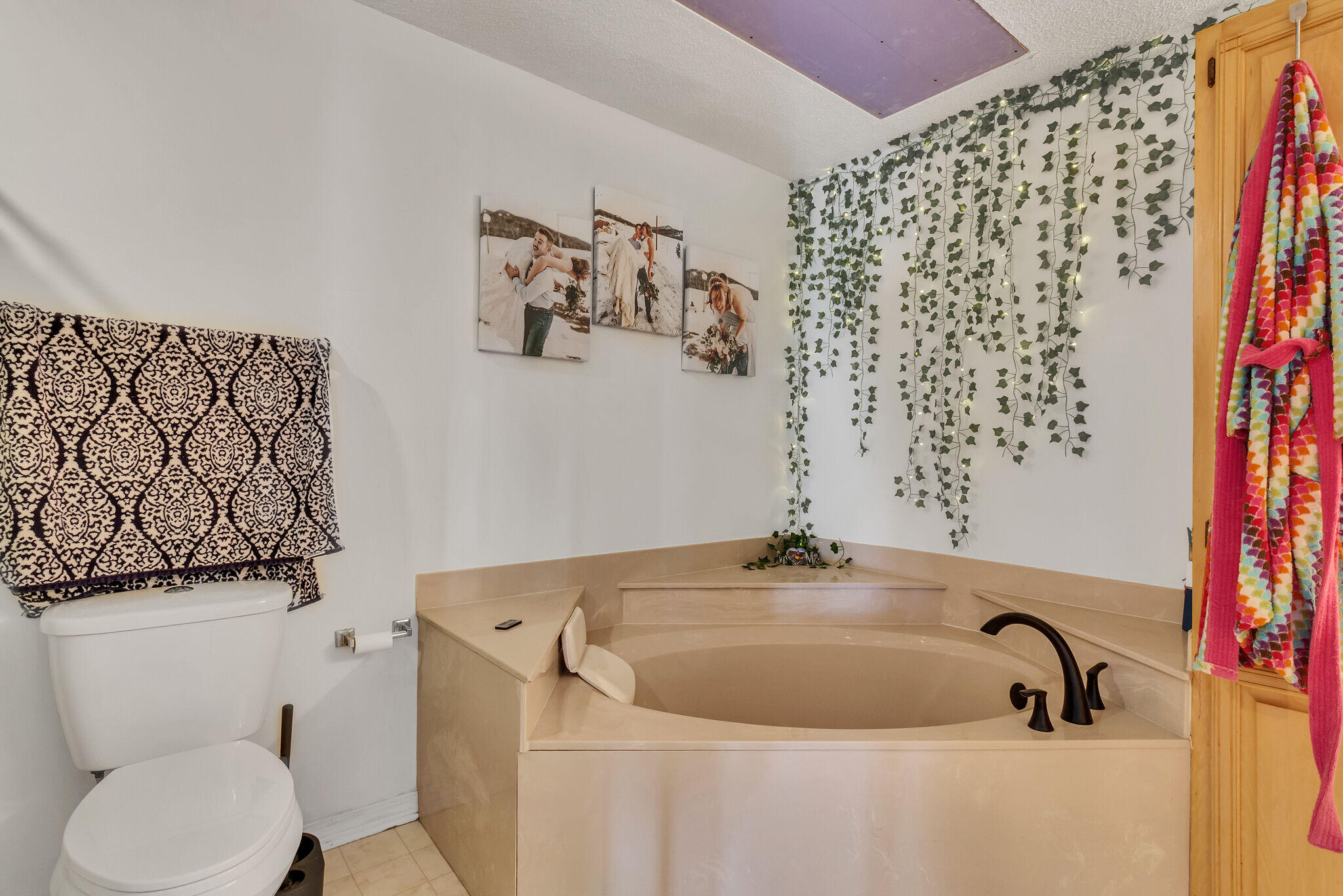 CASTELAR - Residential Lease