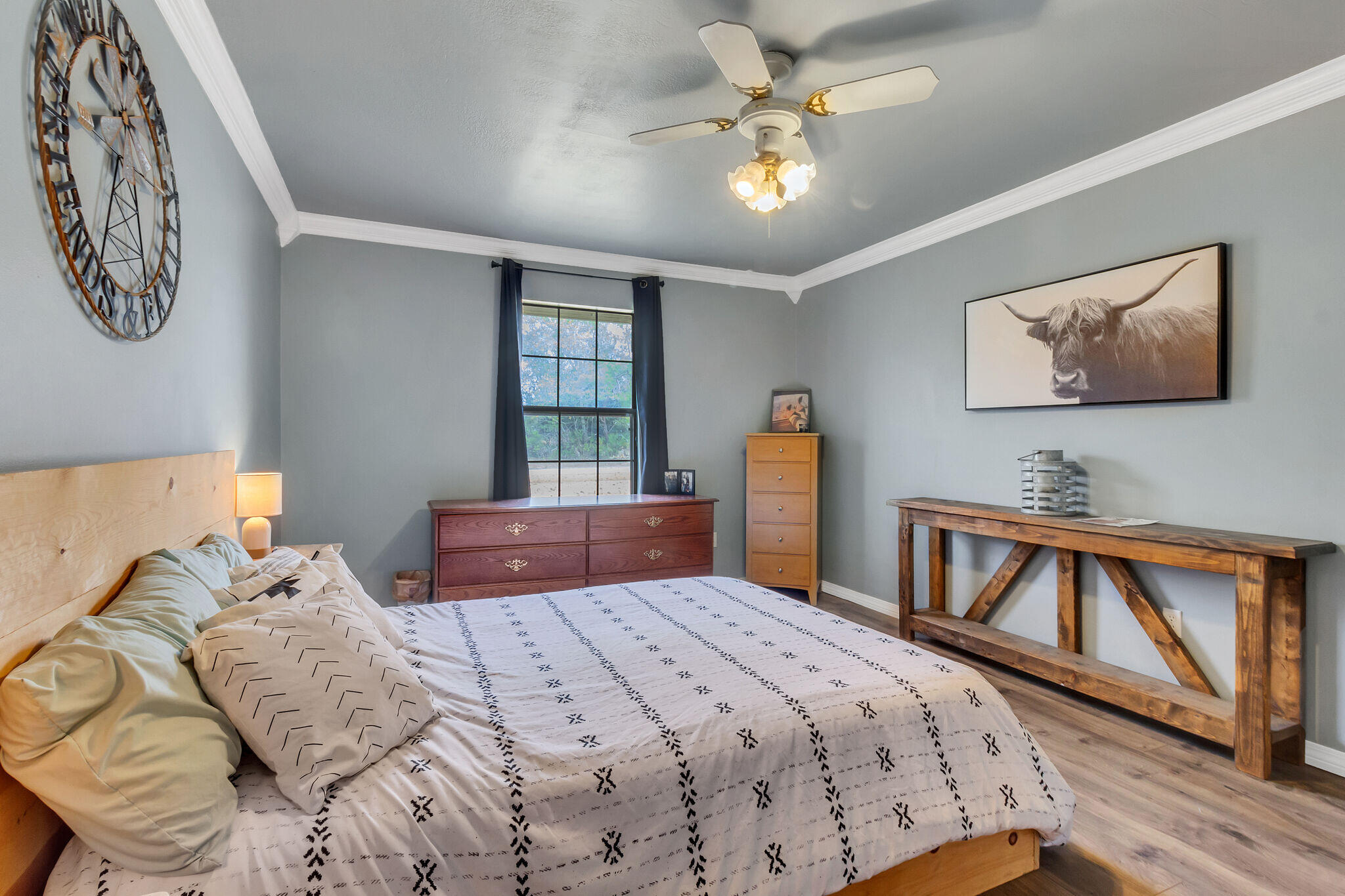 CASTELAR - Residential Lease