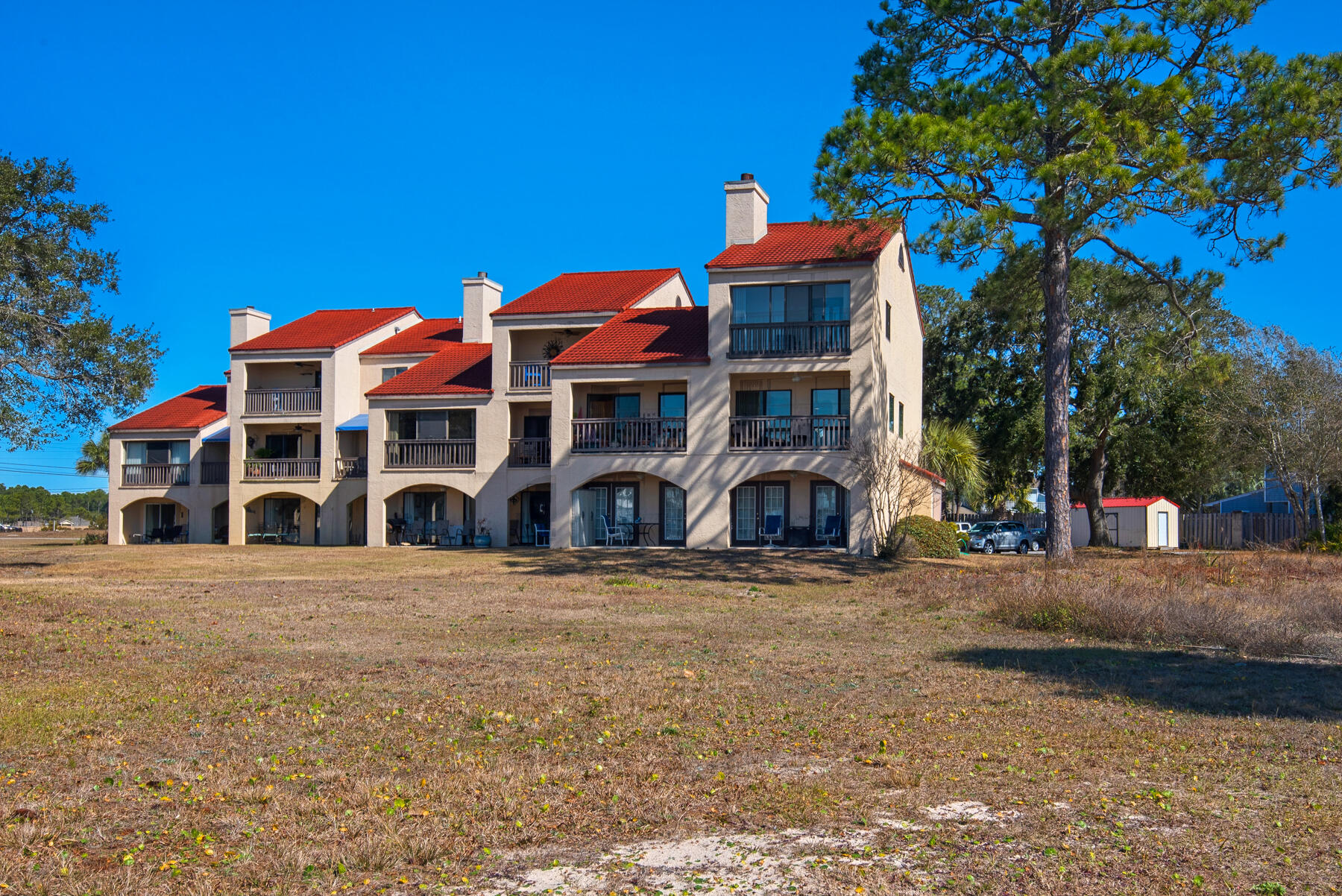 SAFE HARBOUR VILLAGE CONDO - Residential