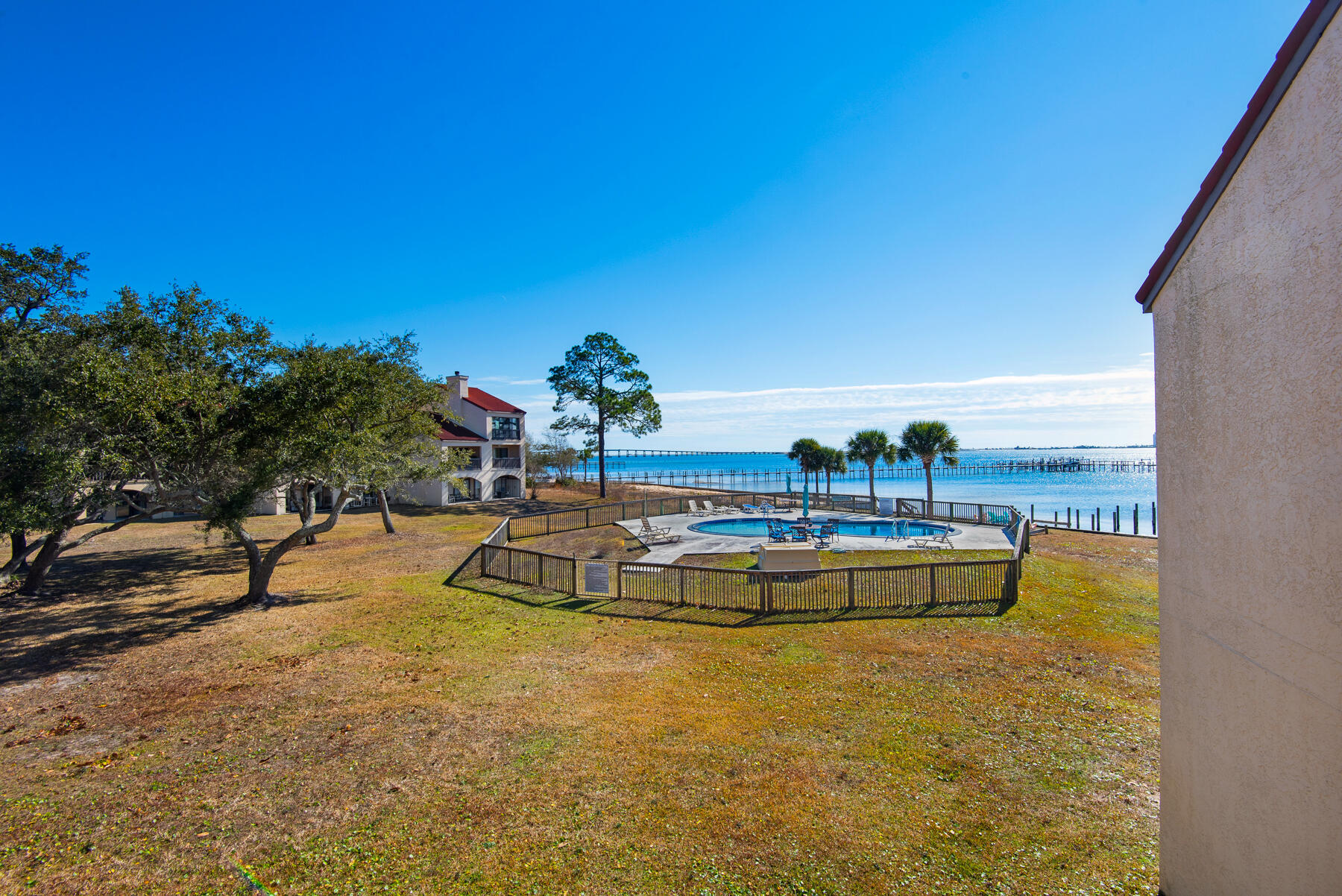 SAFE HARBOUR VILLAGE CONDO - Residential