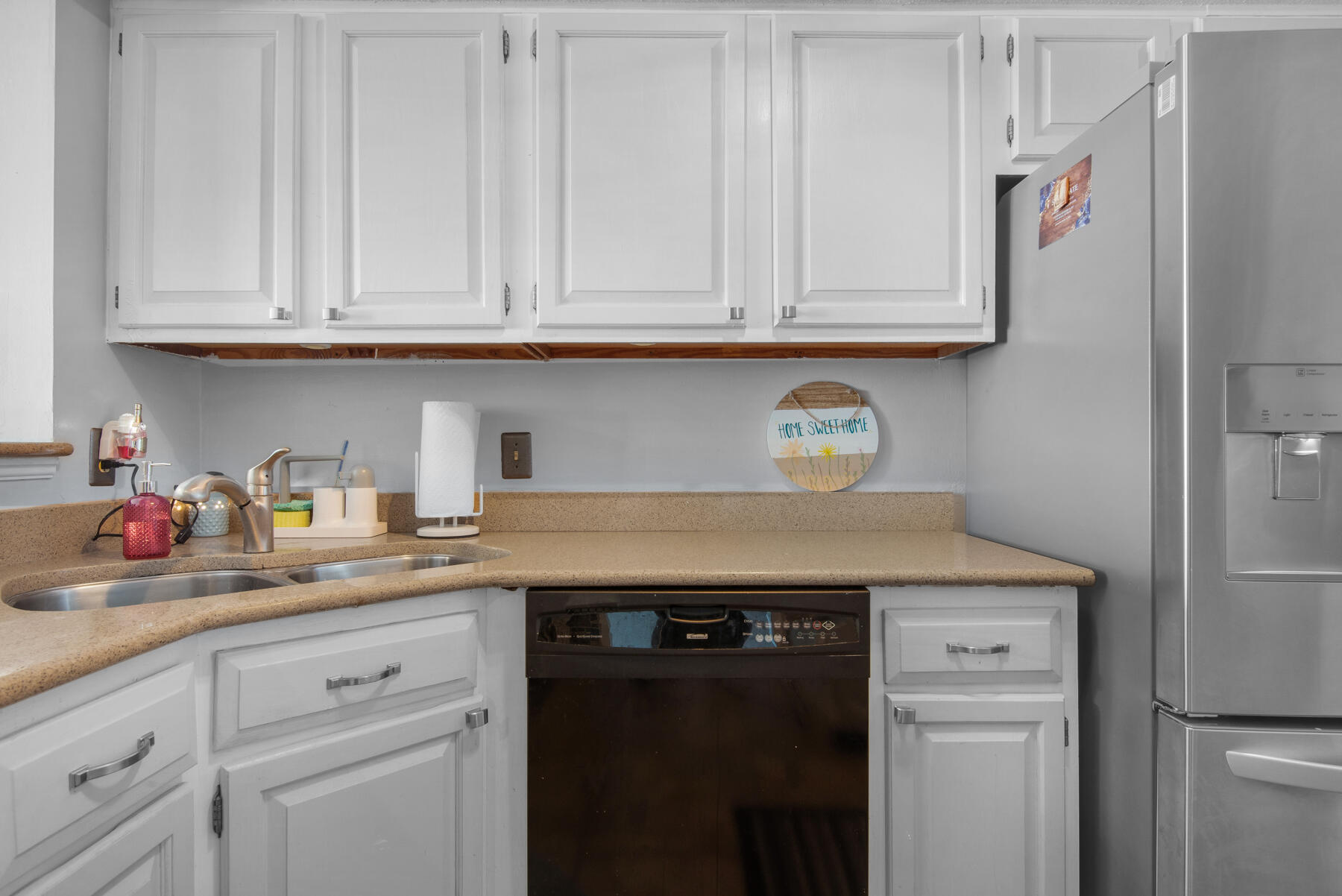 SAFE HARBOUR VILLAGE CONDO - Residential