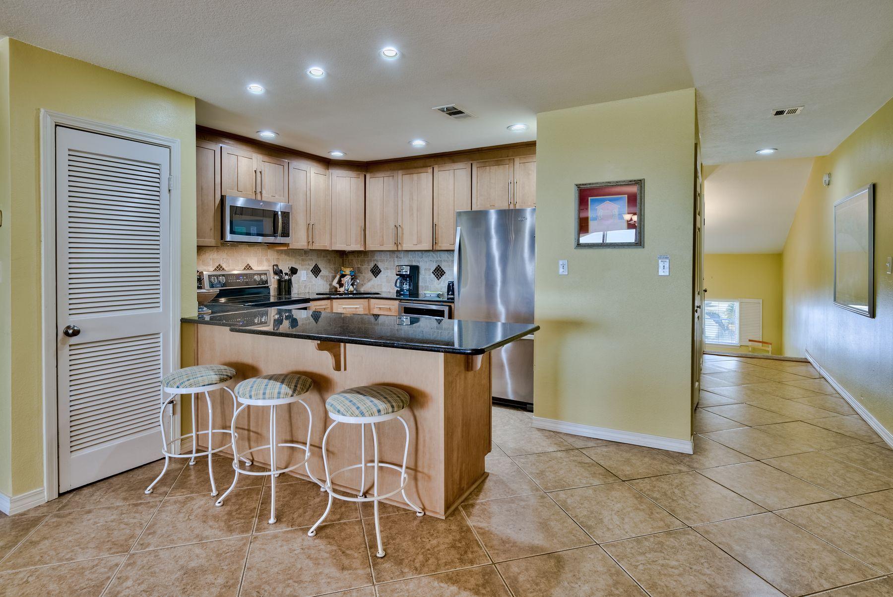 BLUE TIDE CONDO - Residential
