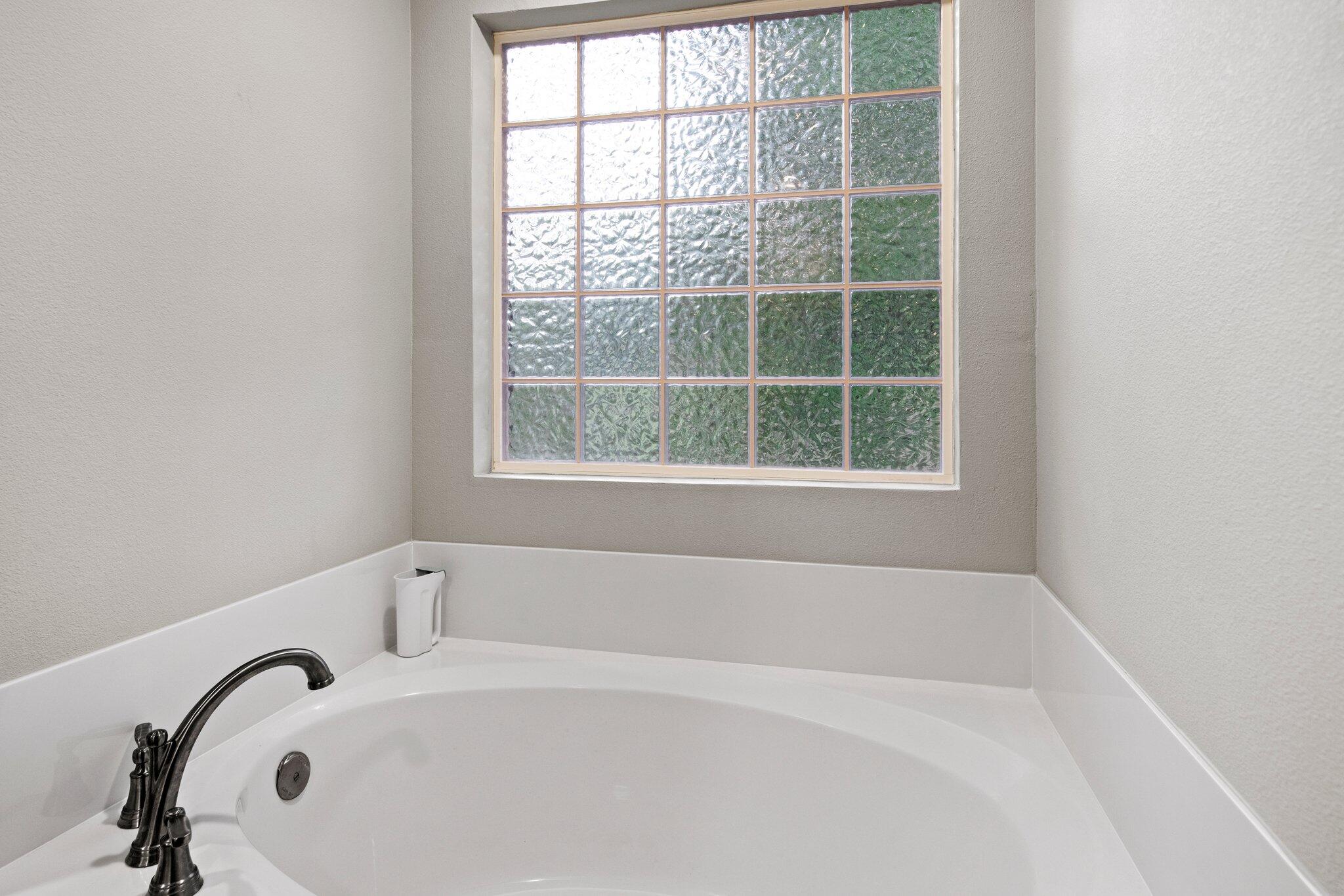 HUTCHESON HILL - Residential