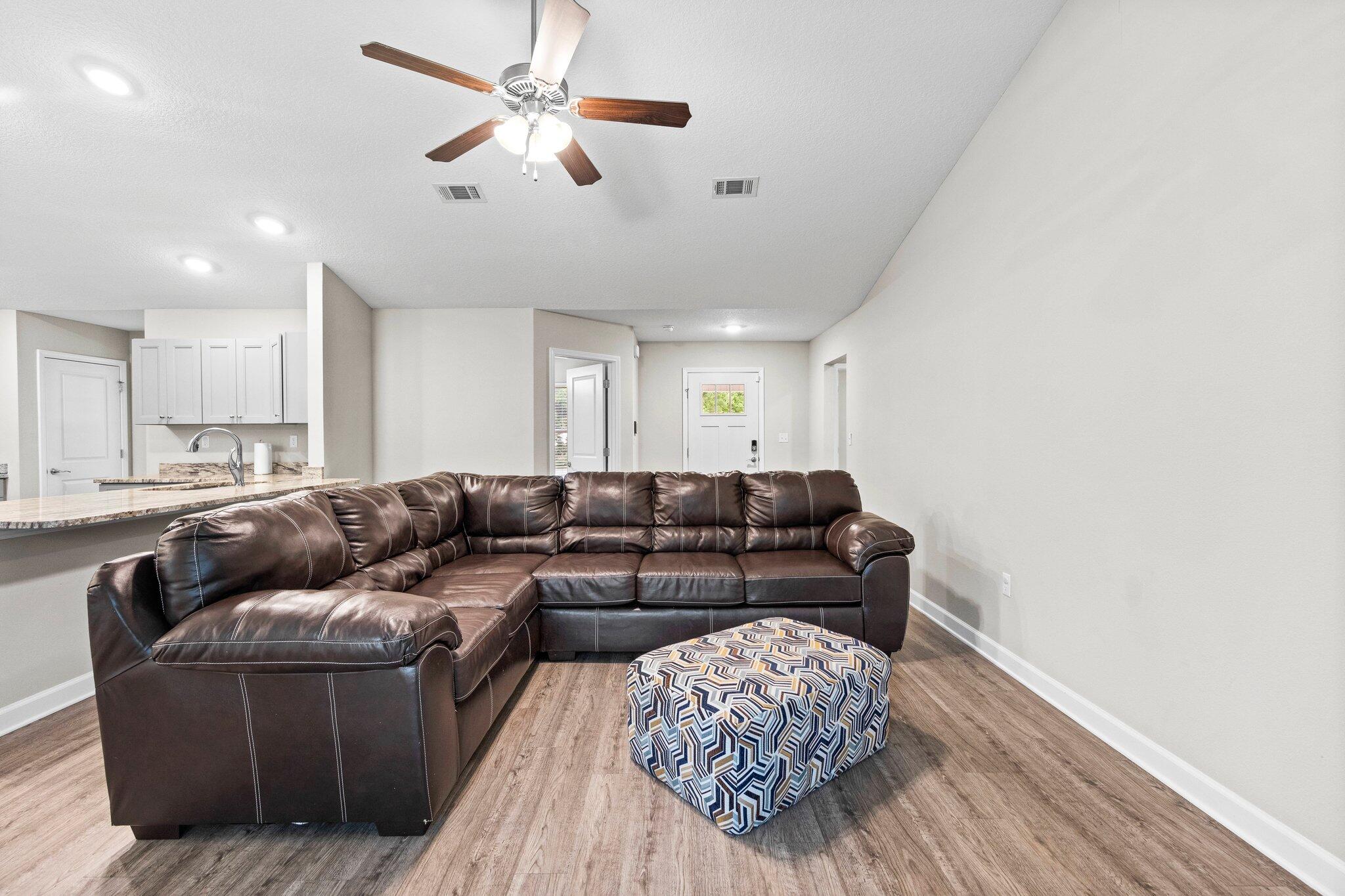 HUTCHESON HILL - Residential