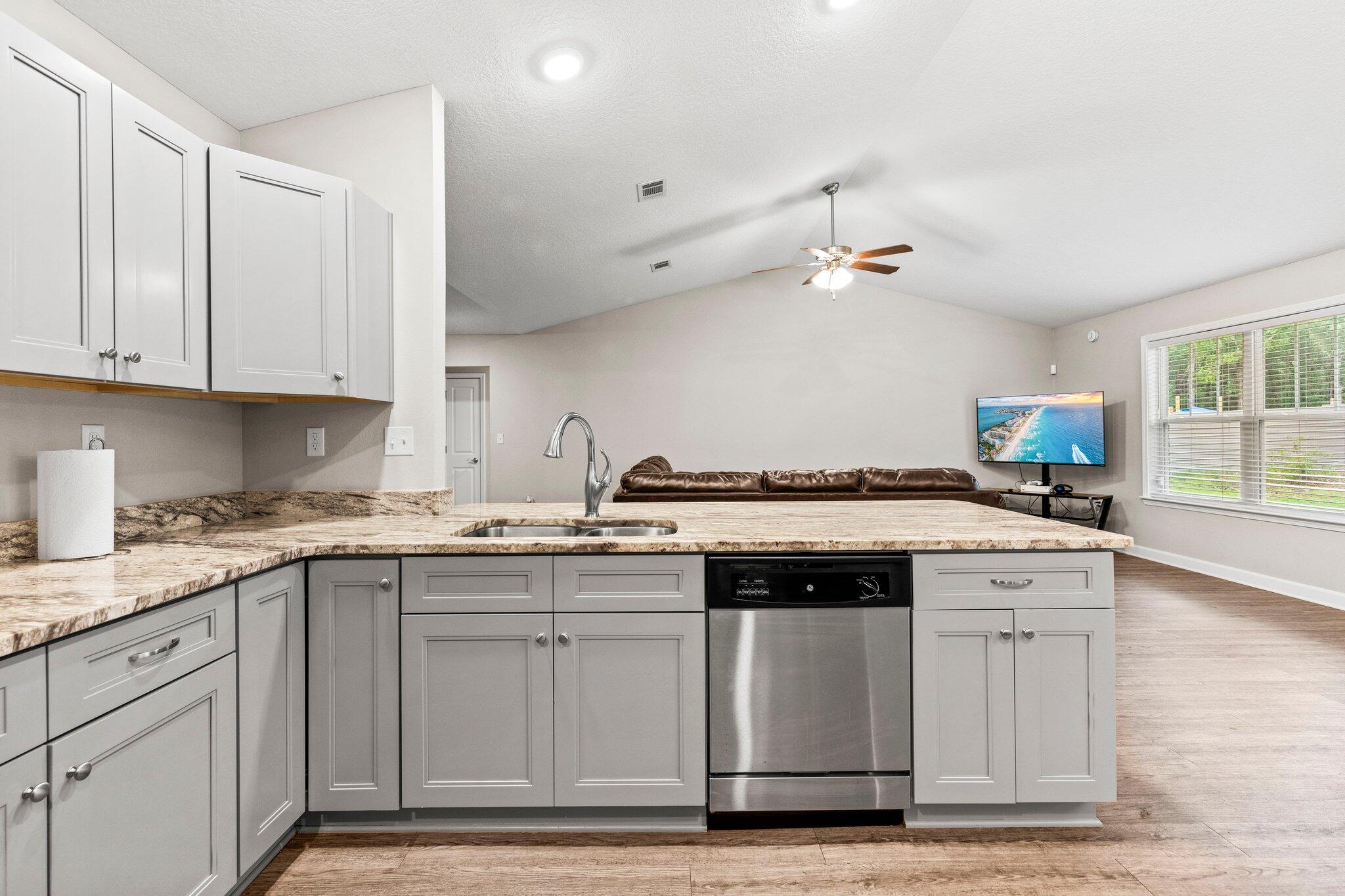 HUTCHESON HILL - Residential