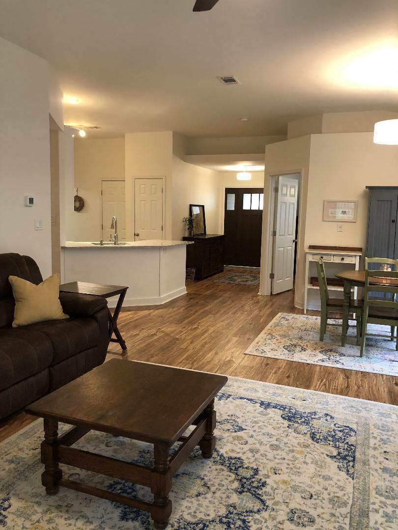 MARSH HARBOR - Residential