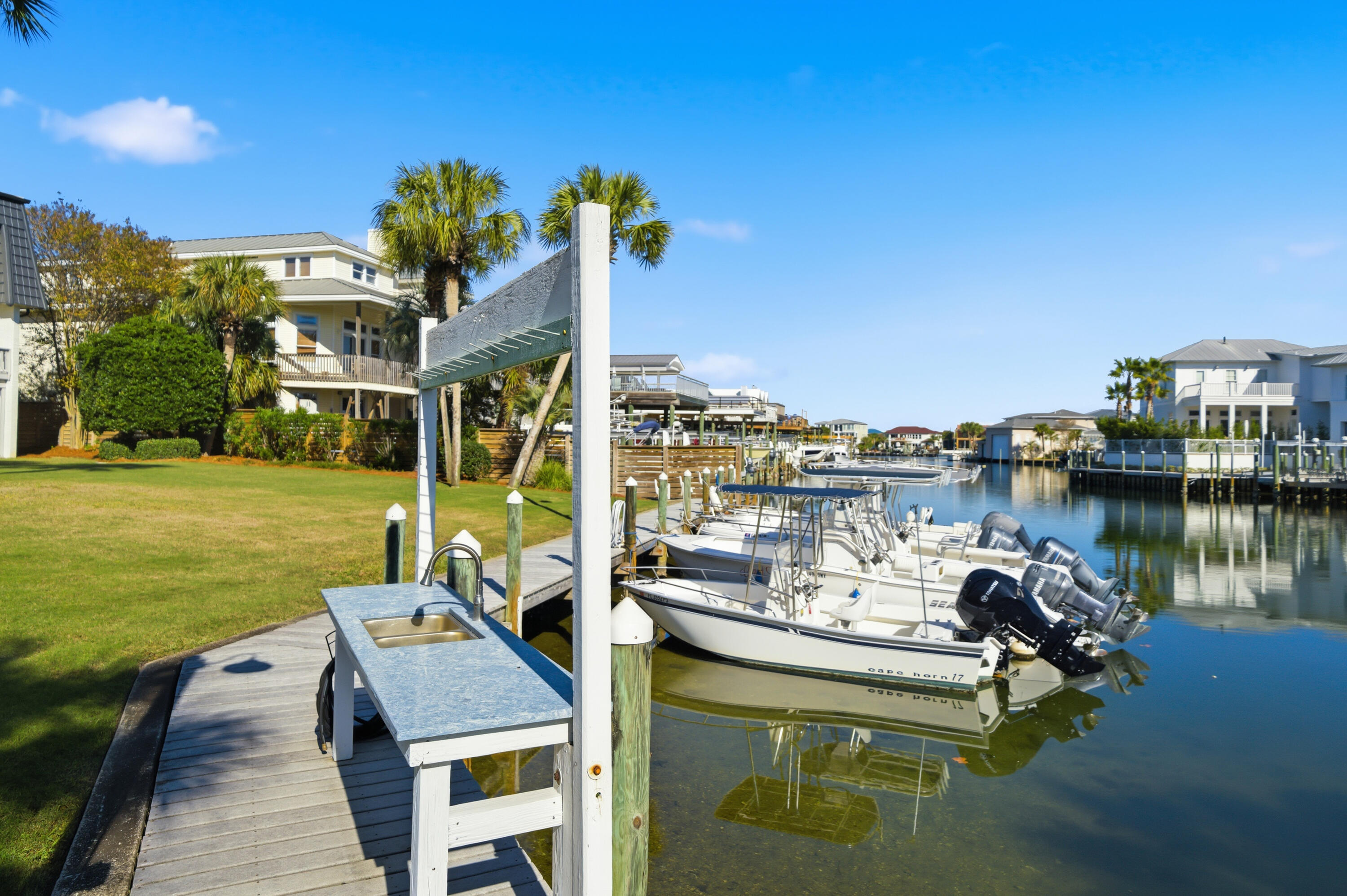 ISLA BLANCA T/H - Residential