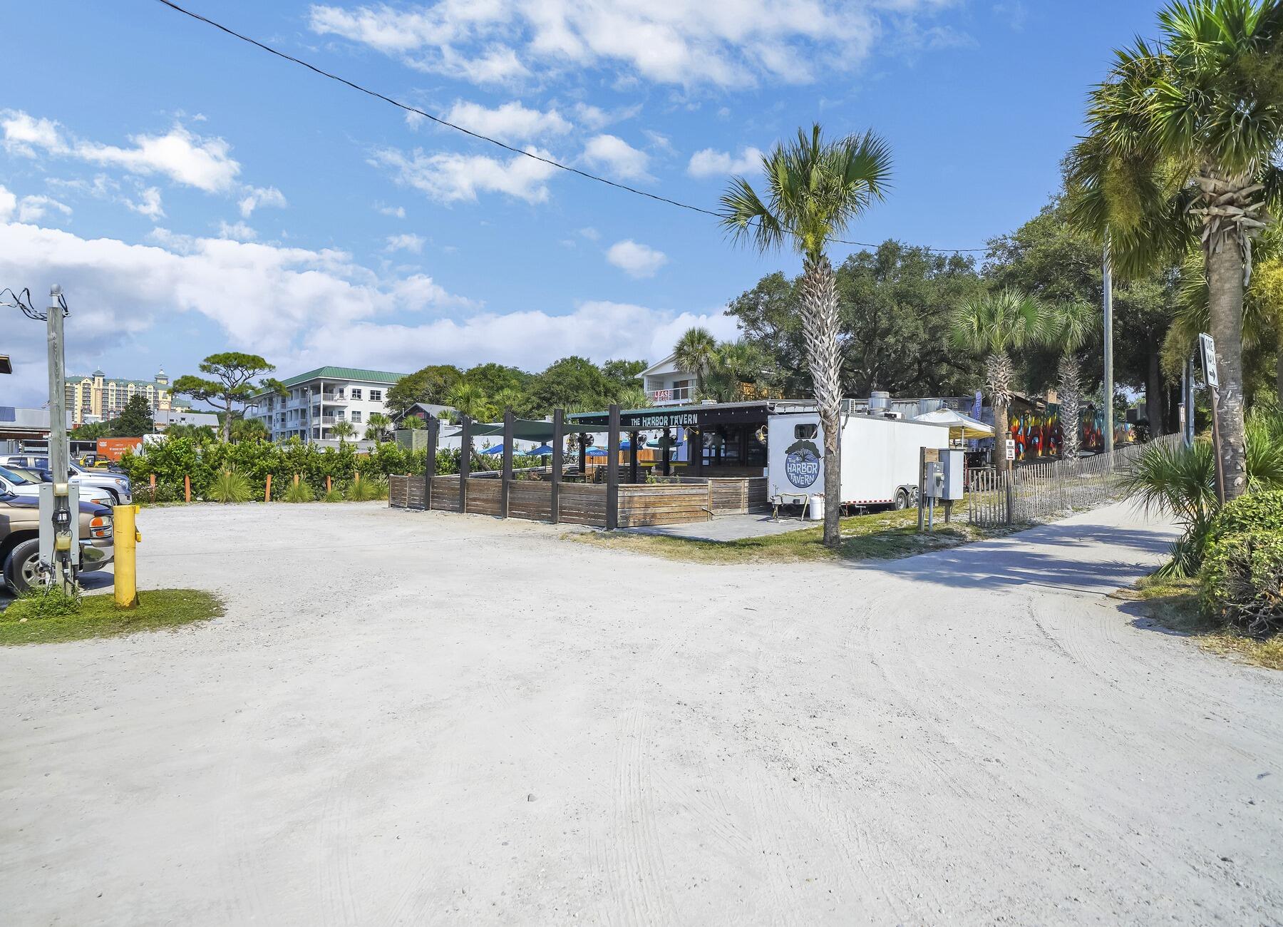 ISLA BLANCA T/H - Residential