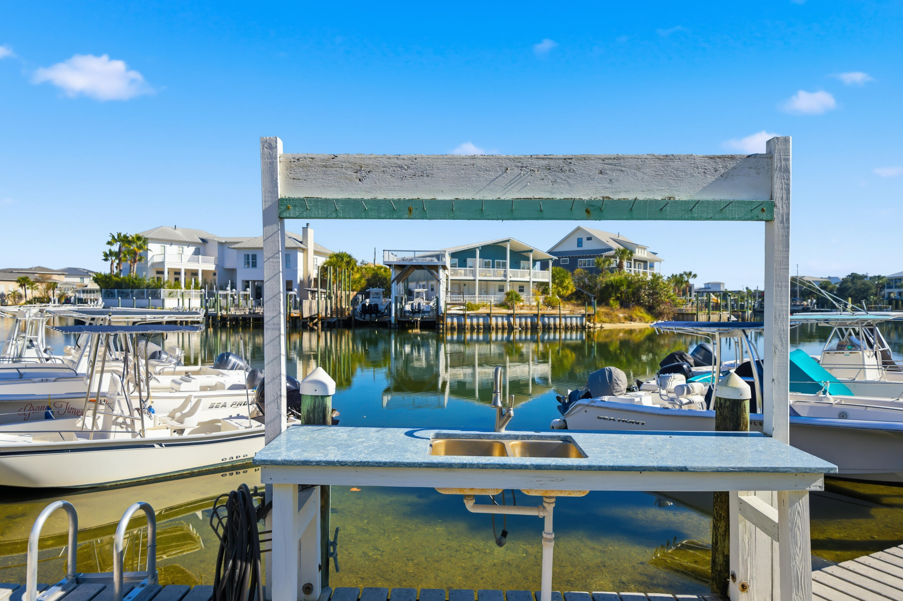 ISLA BLANCA T/H - Residential