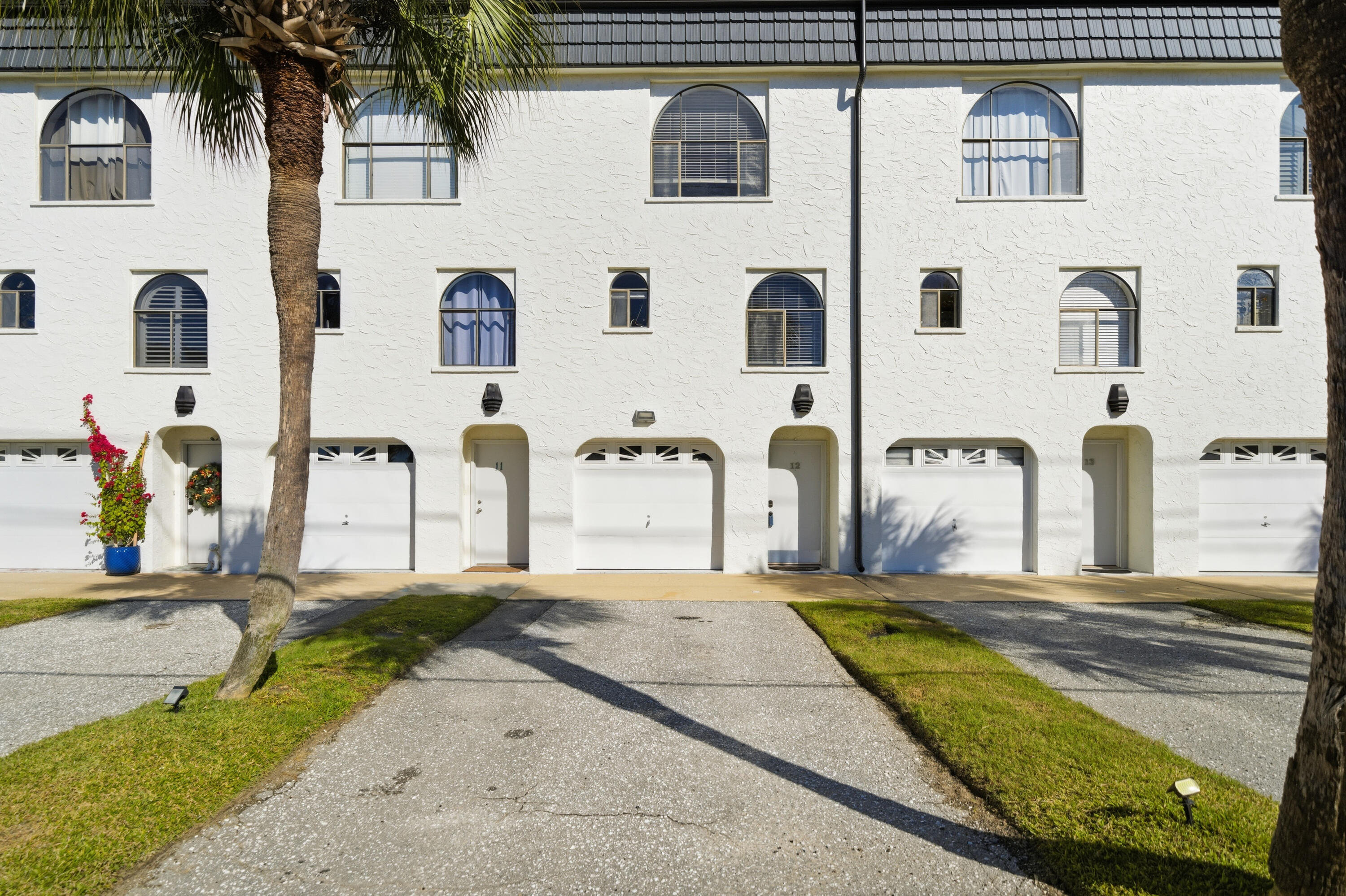 ISLA BLANCA T/H - Residential