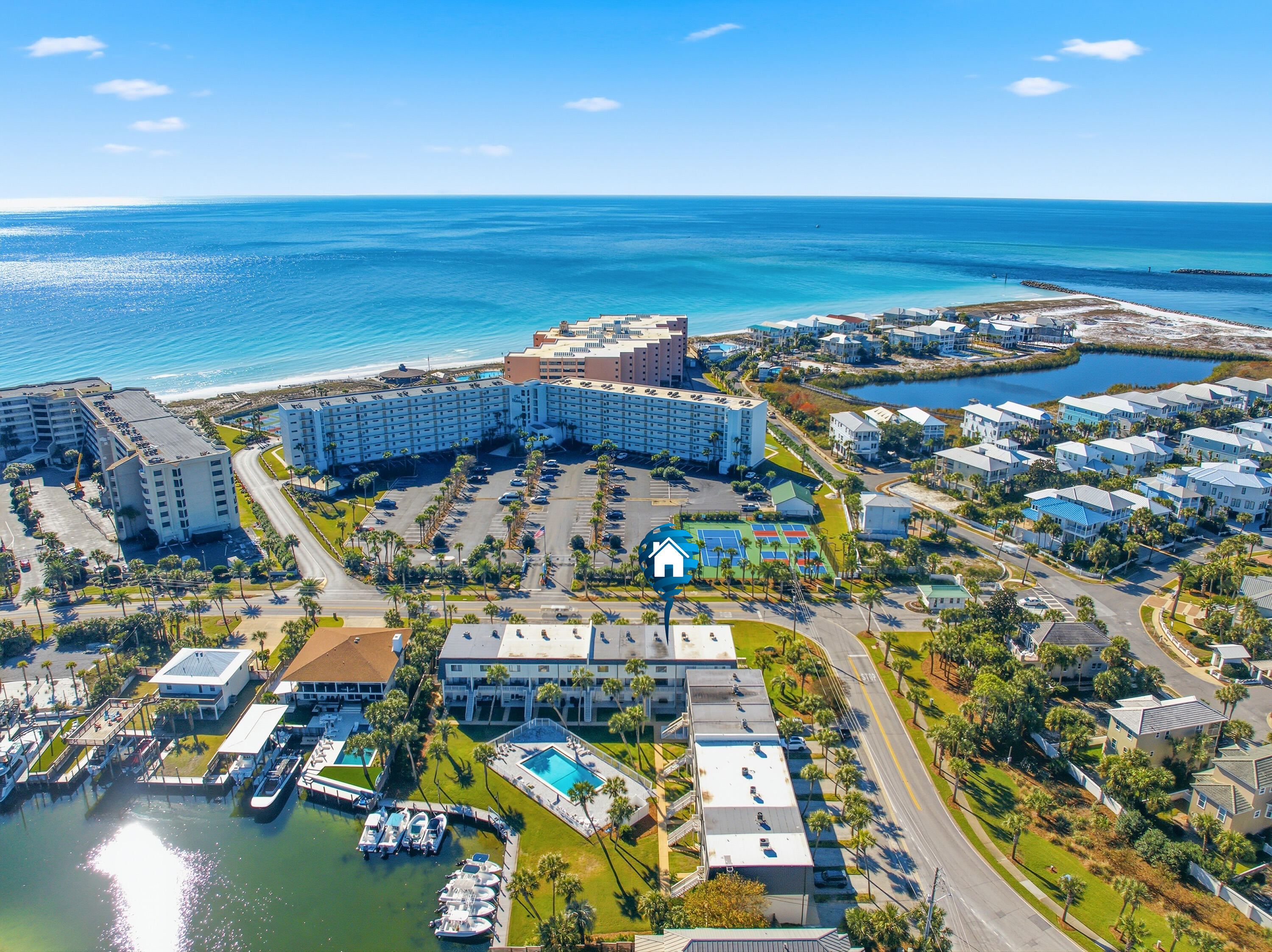 ISLA BLANCA T/H - Residential