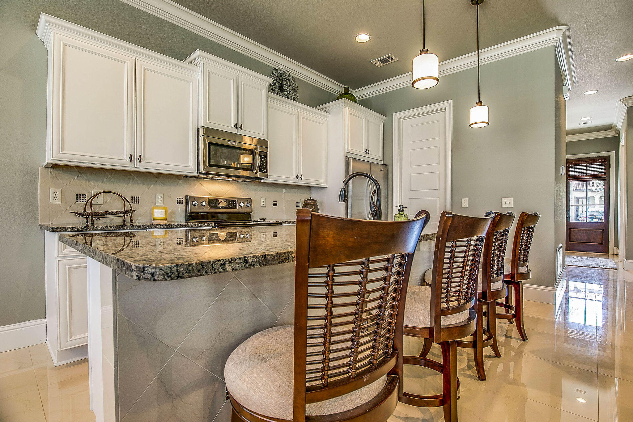 VILLA LAGO - Residential