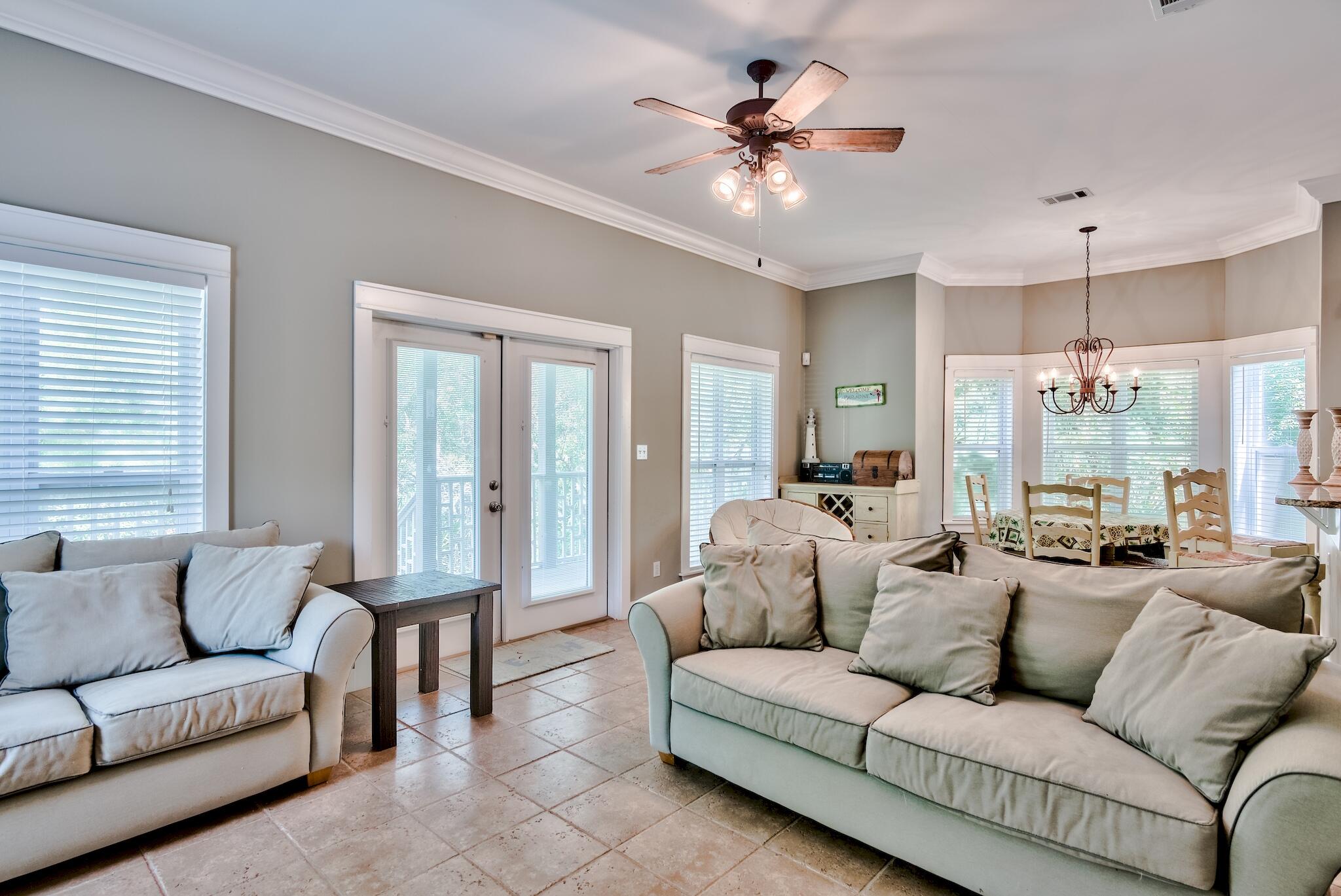 WHITES GULFVIEW ESTATES - Residential