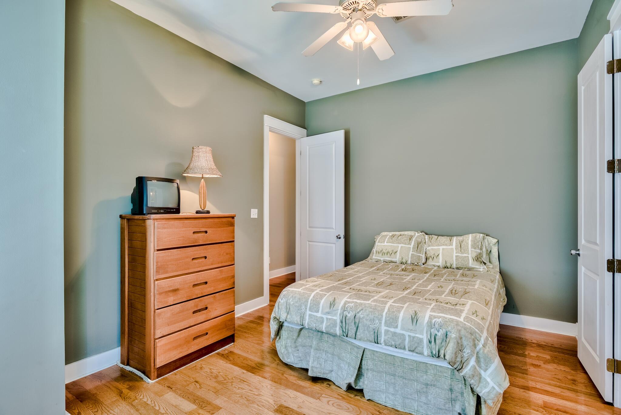 WHITES GULFVIEW ESTATES - Residential