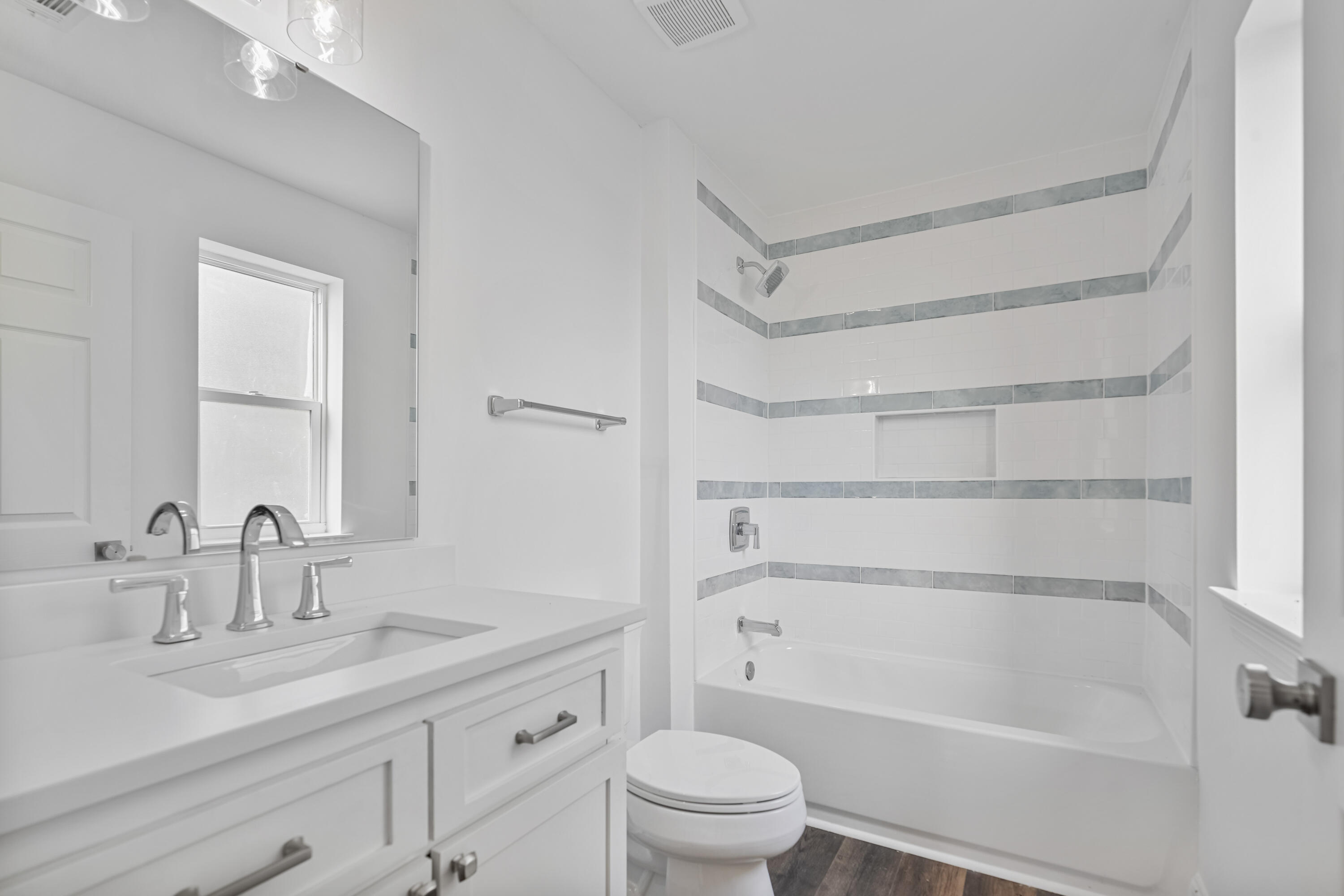 RIVIERA BEACH - Residential