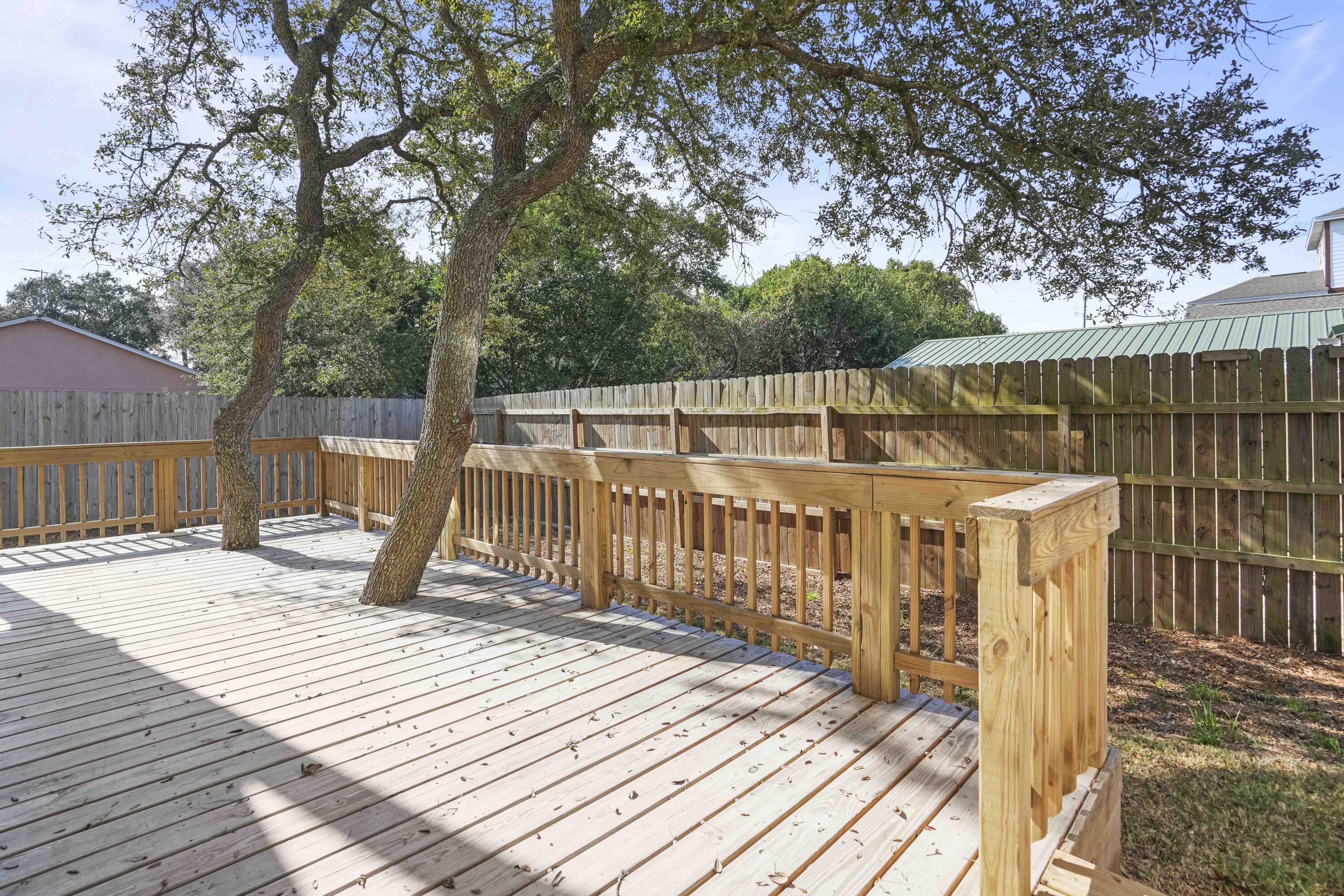 RIVIERA BEACH - Residential