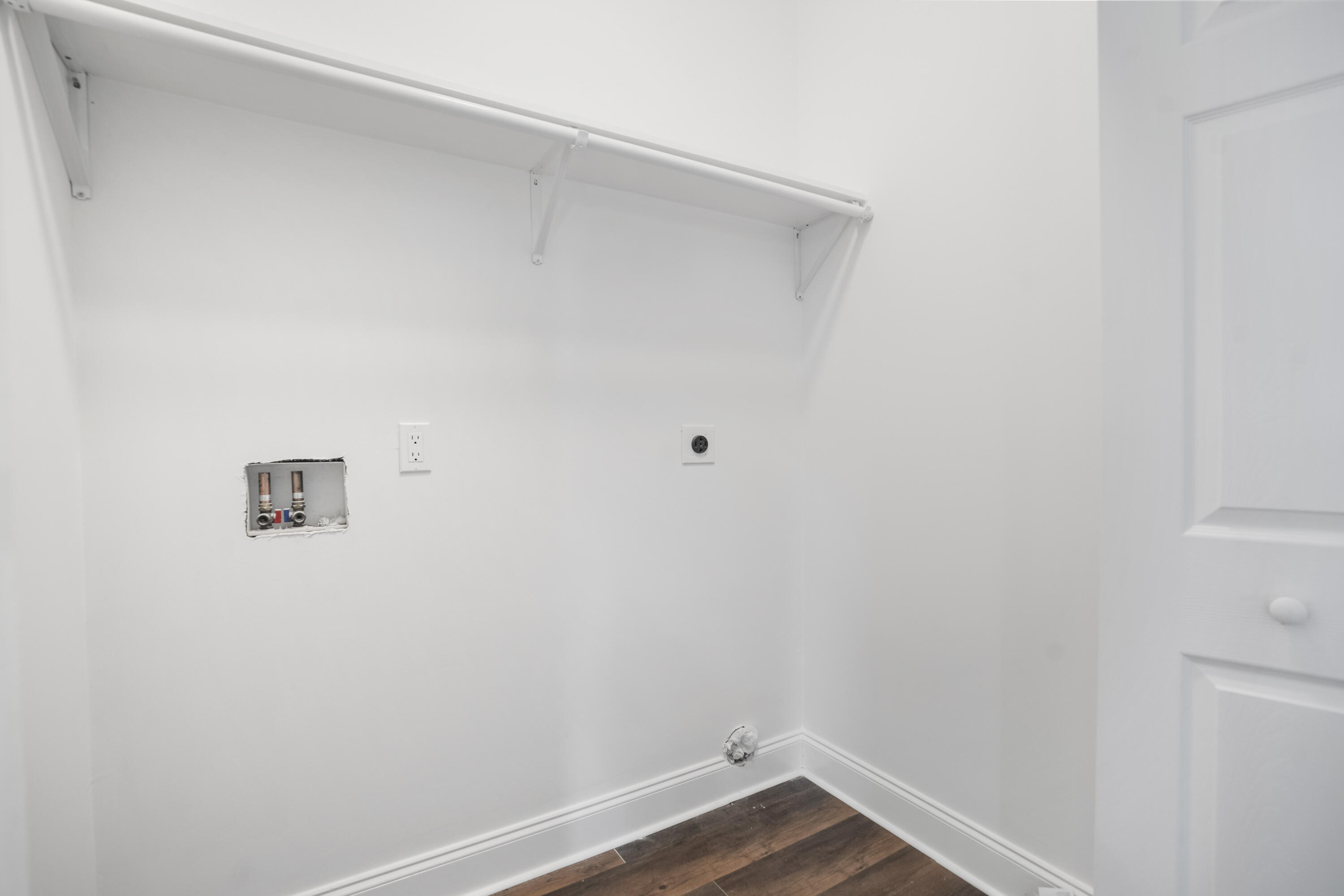 RIVIERA BEACH - Residential