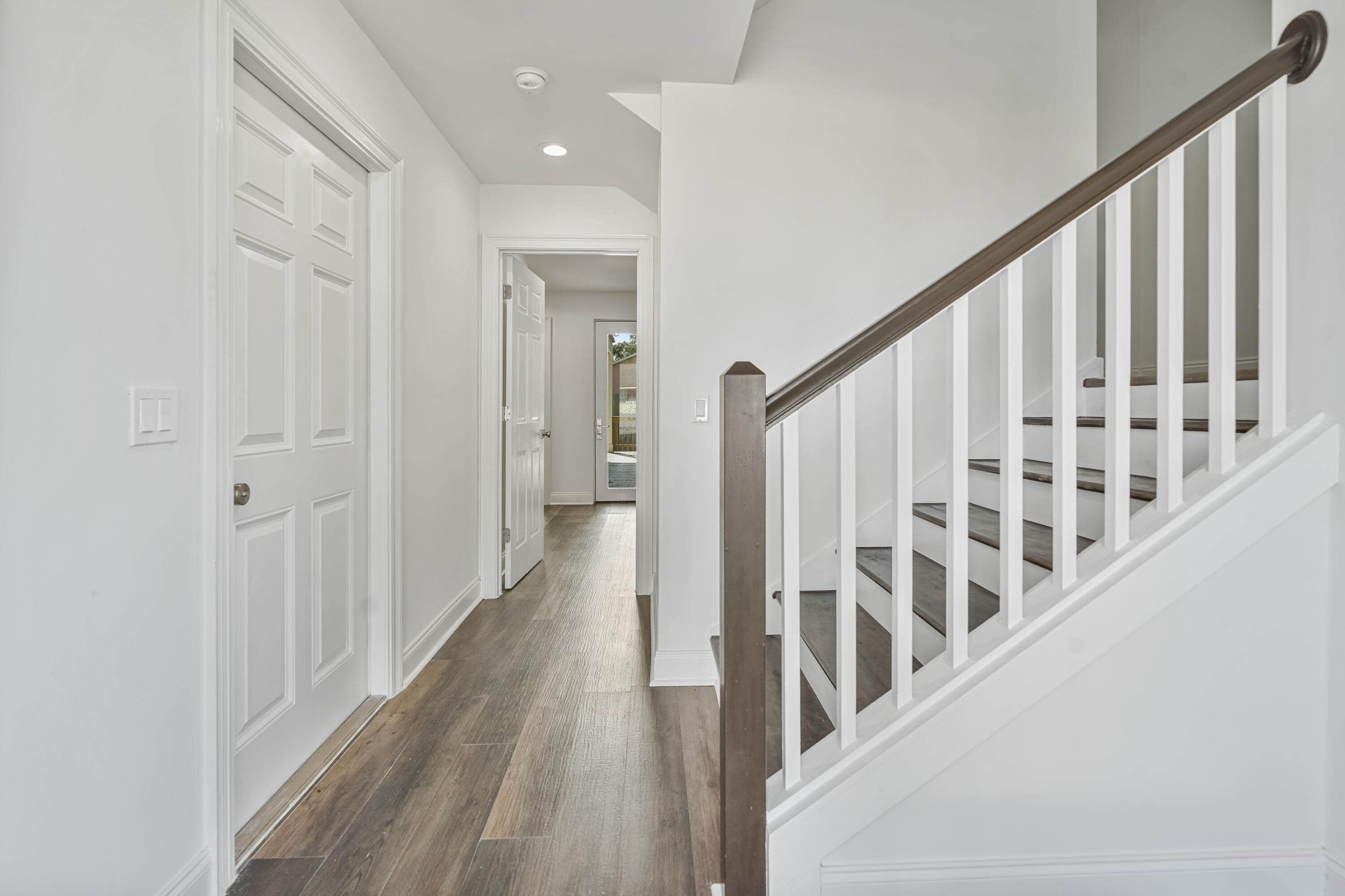 RIVIERA BEACH - Residential